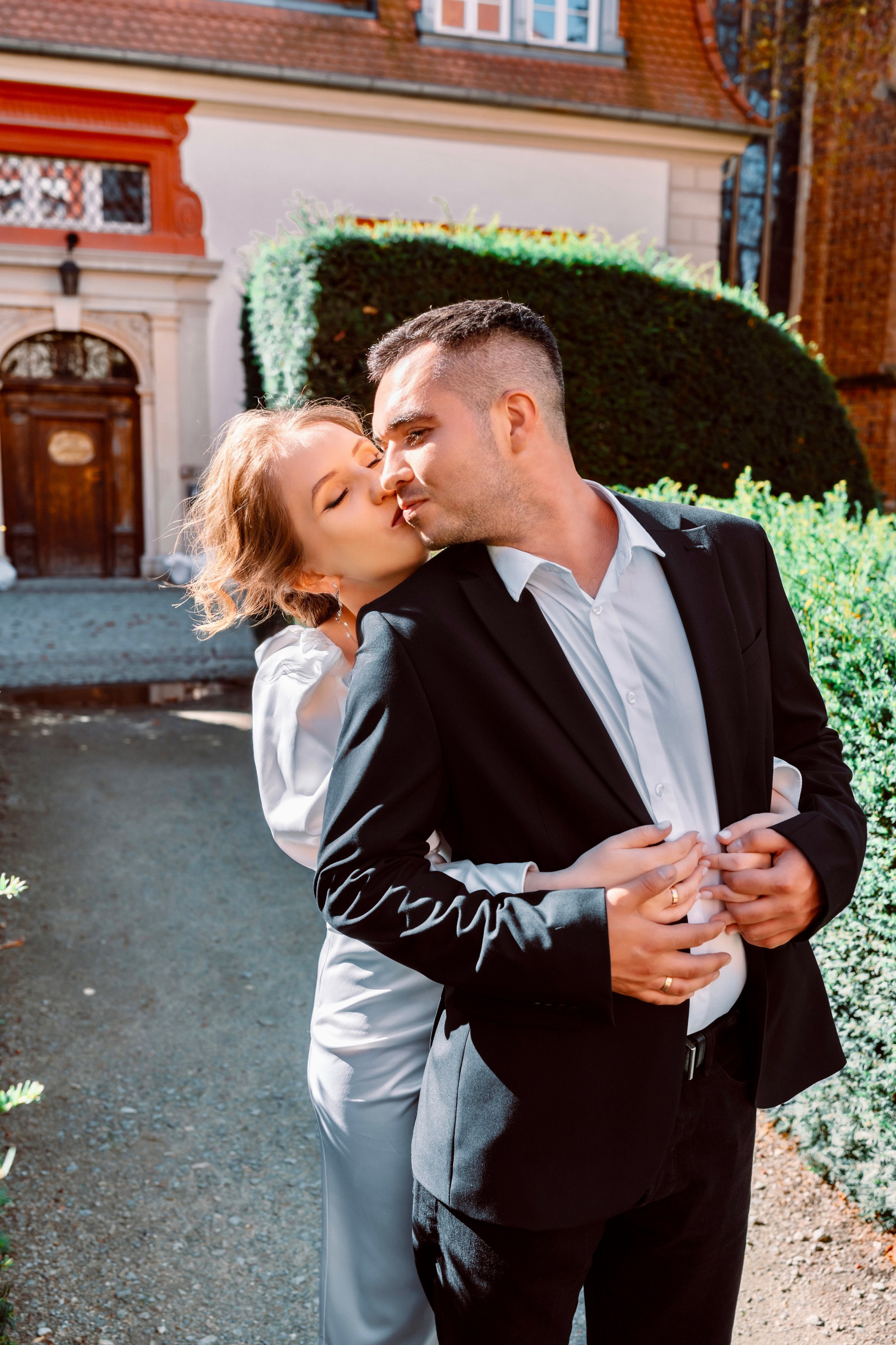 Wedding Wroclaw. Portrait photographer Wrocław Vitali Pabiadzinski