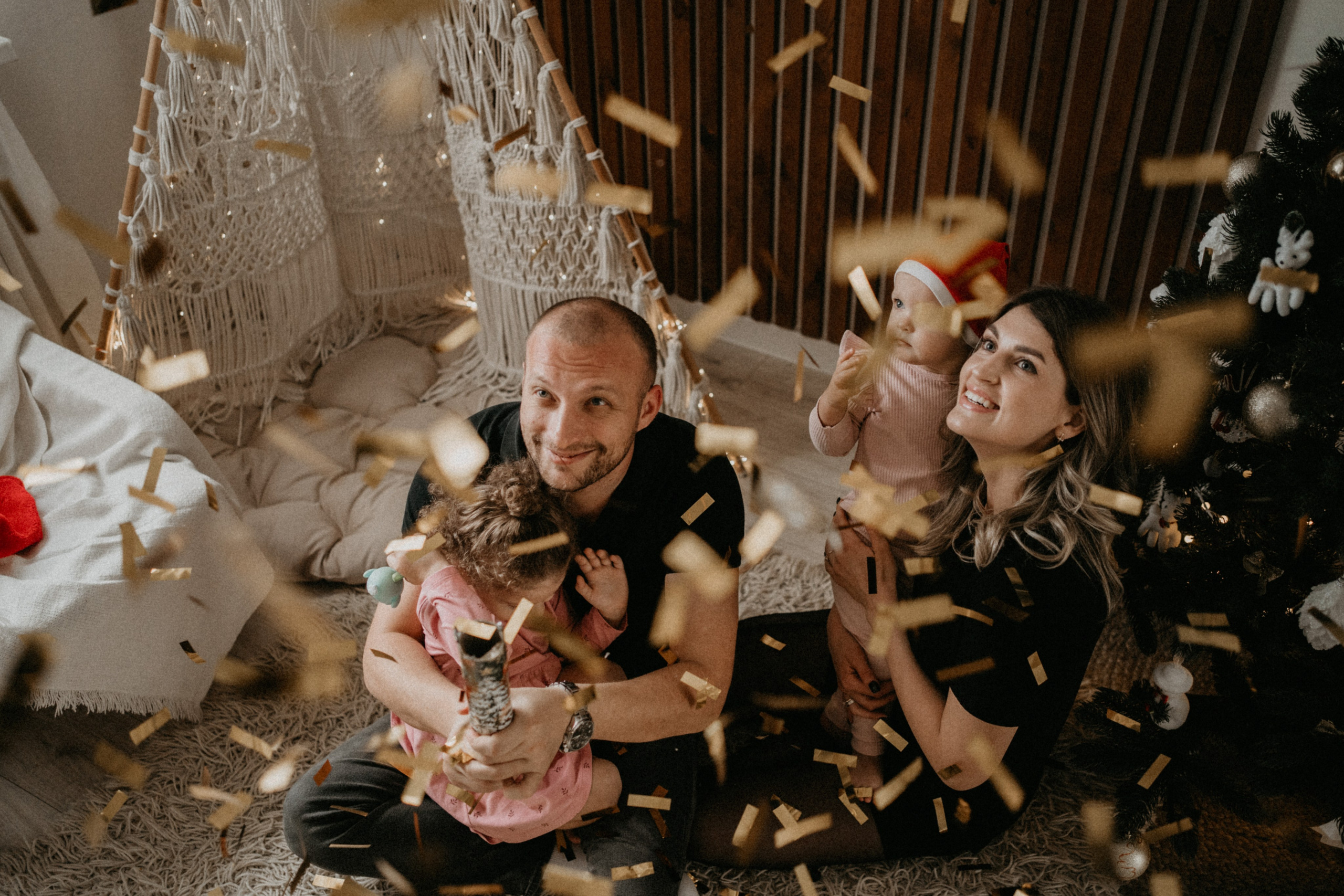 Новогодние Юля и ее семья. Семейный lifestyle фотограф в Ростове-на-Дону