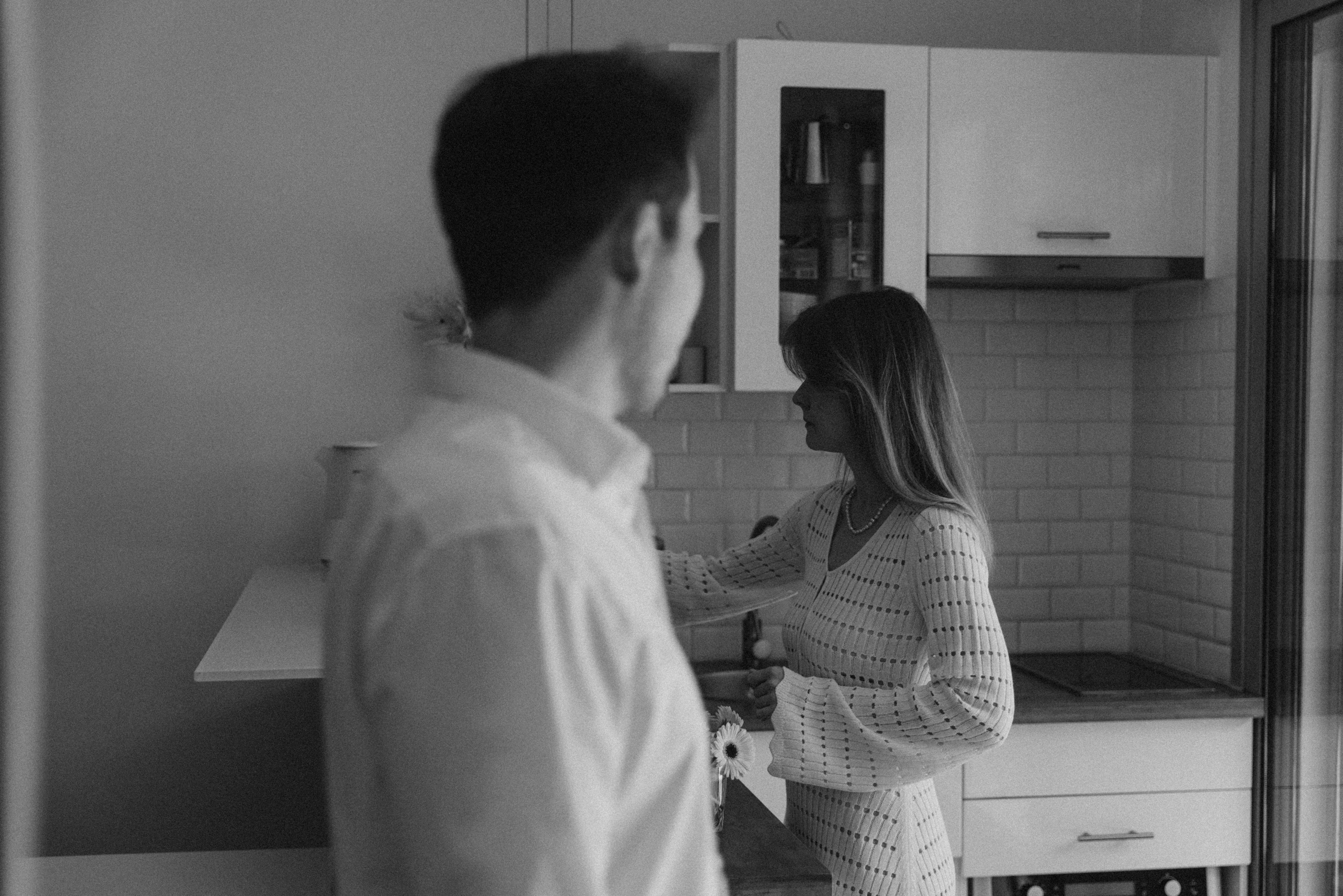 Love comes in the spring. Photographer in Paris