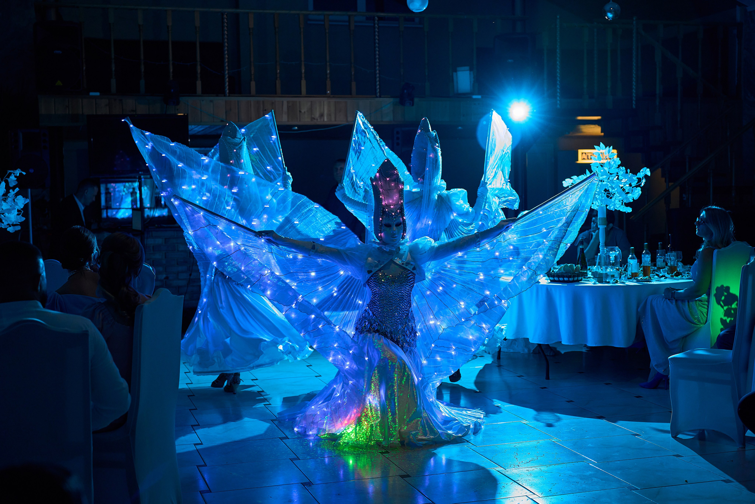 Свадебный фотограф в Воронеже Владислав Крылов. Профессиональный фотограф в Воронеже Владислав Крылов