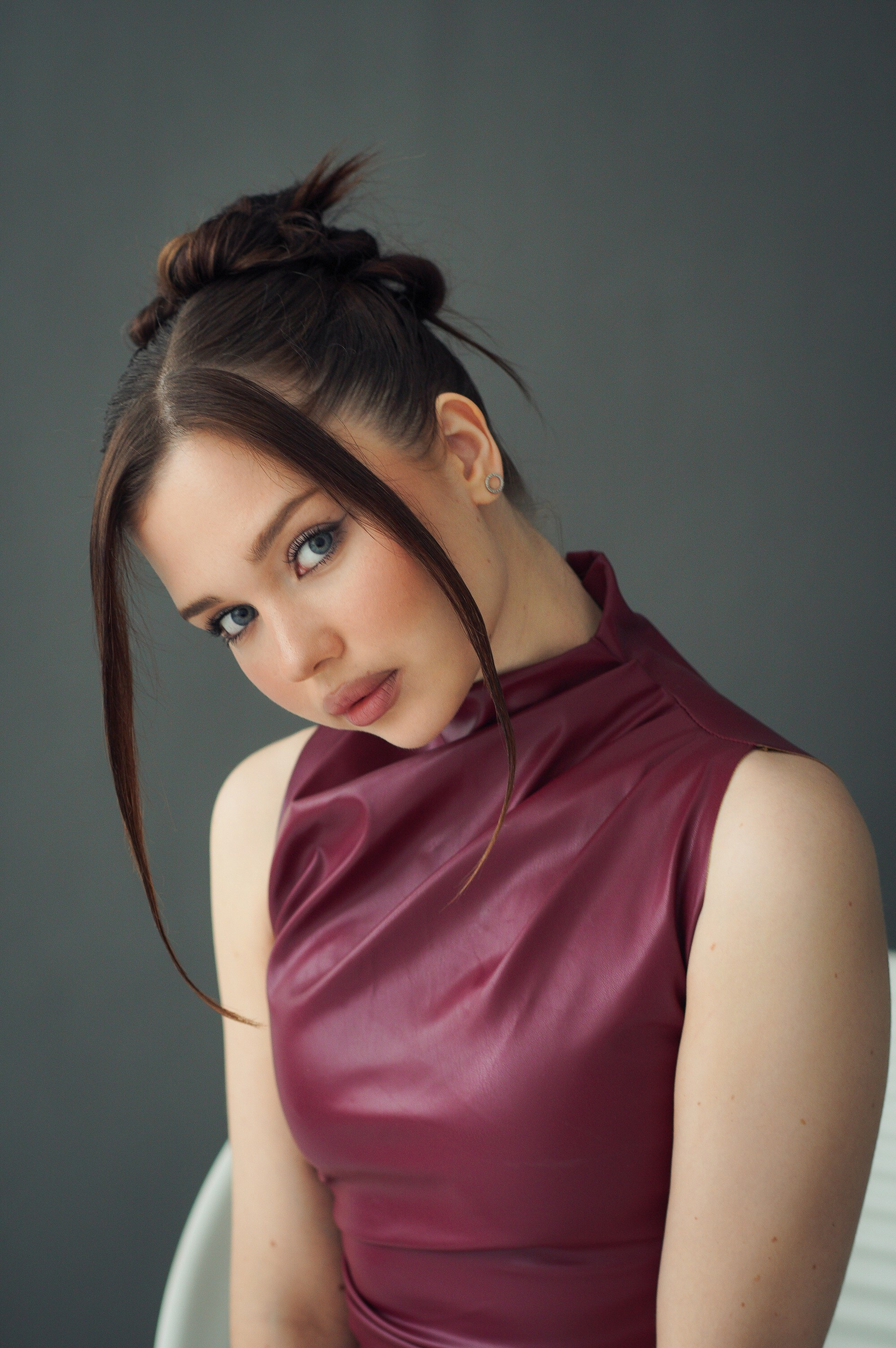 Kira. Я — Алёна и я фотографирую красиво (е)