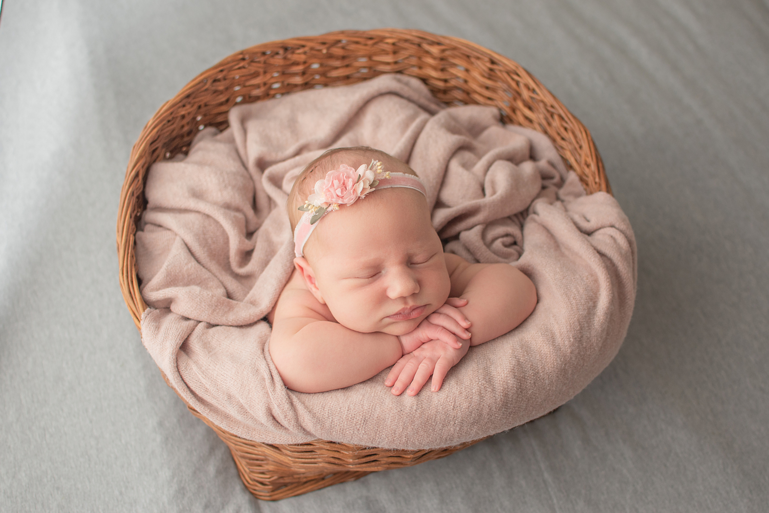 Новорождённые. Фотограф новорожденных Алеся Парфёнова