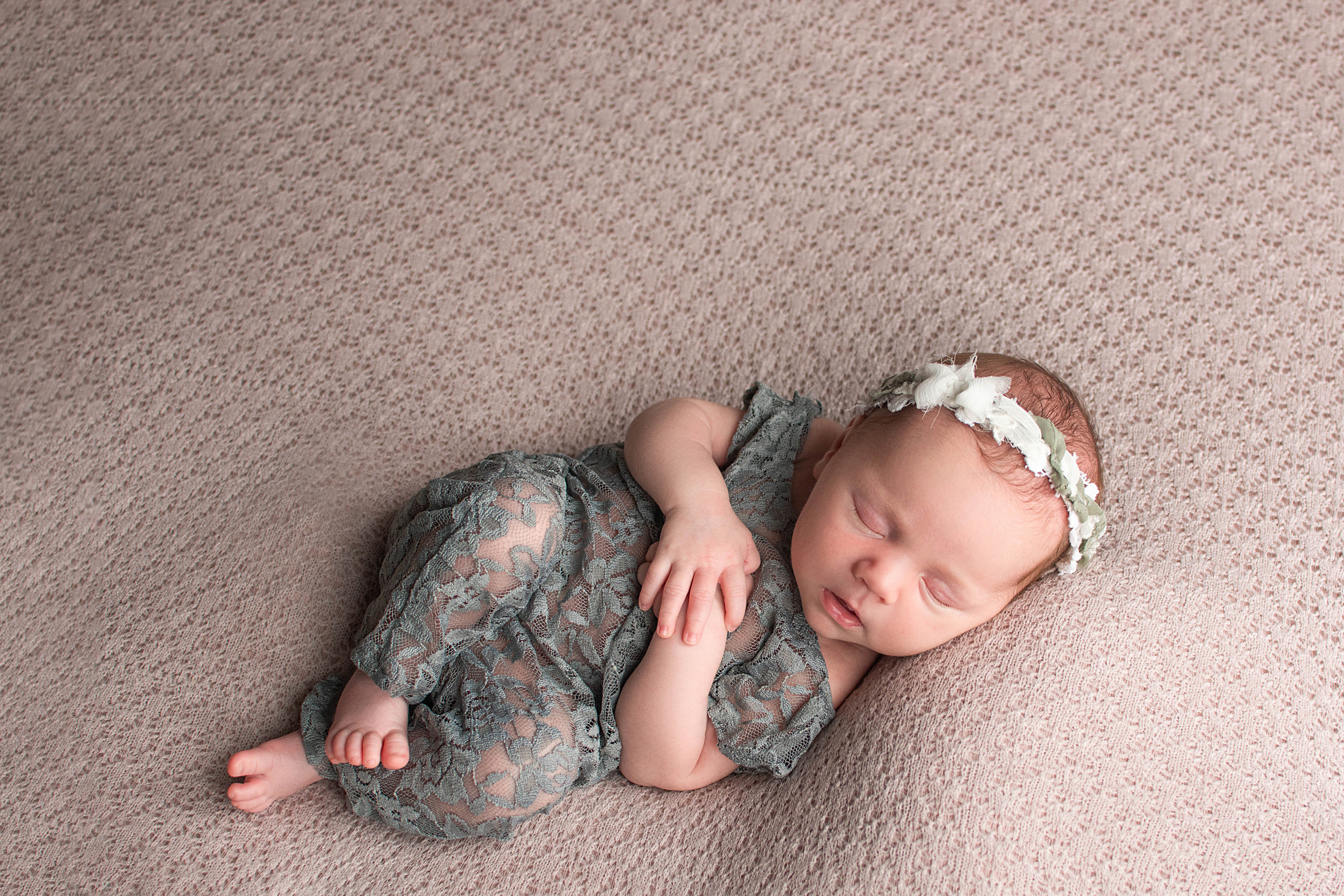 Новорождённые. Фотограф новорожденных Алеся Парфёнова