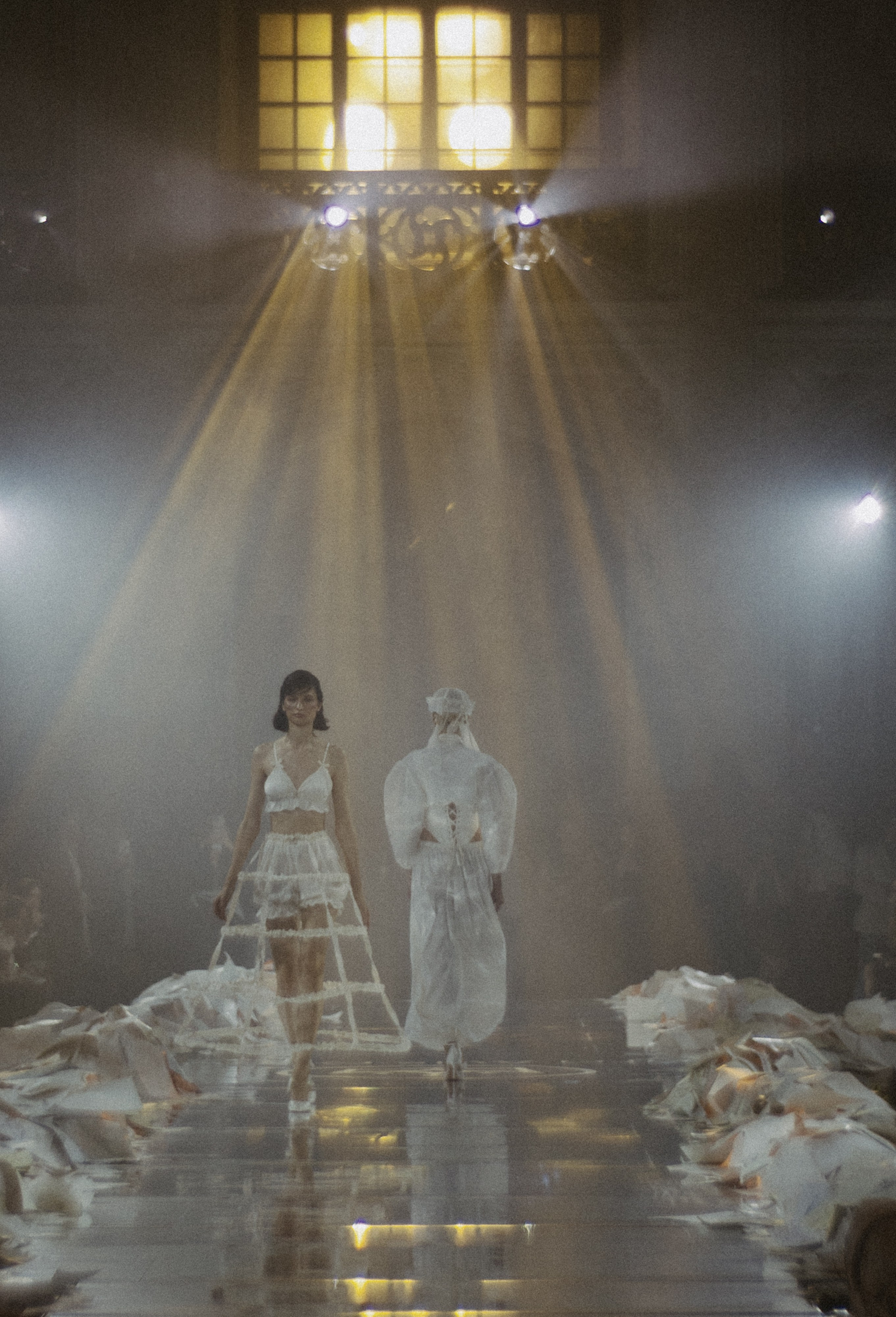 Rara Avis Fashion Show 2026. Fusion Wedding Photographer