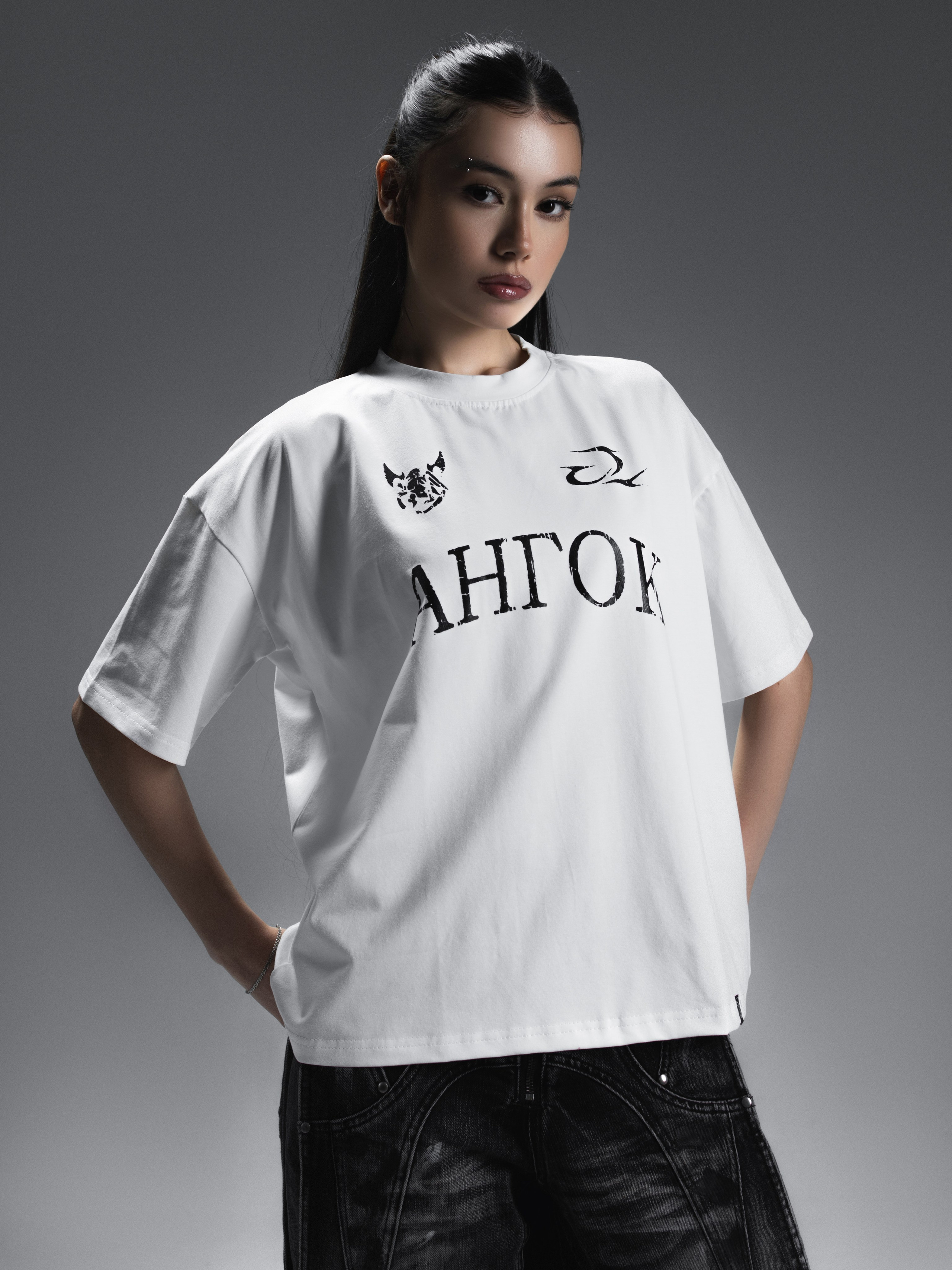 КАТАЛОГ | серый фон. RUNA production — стильные съемки для брендов