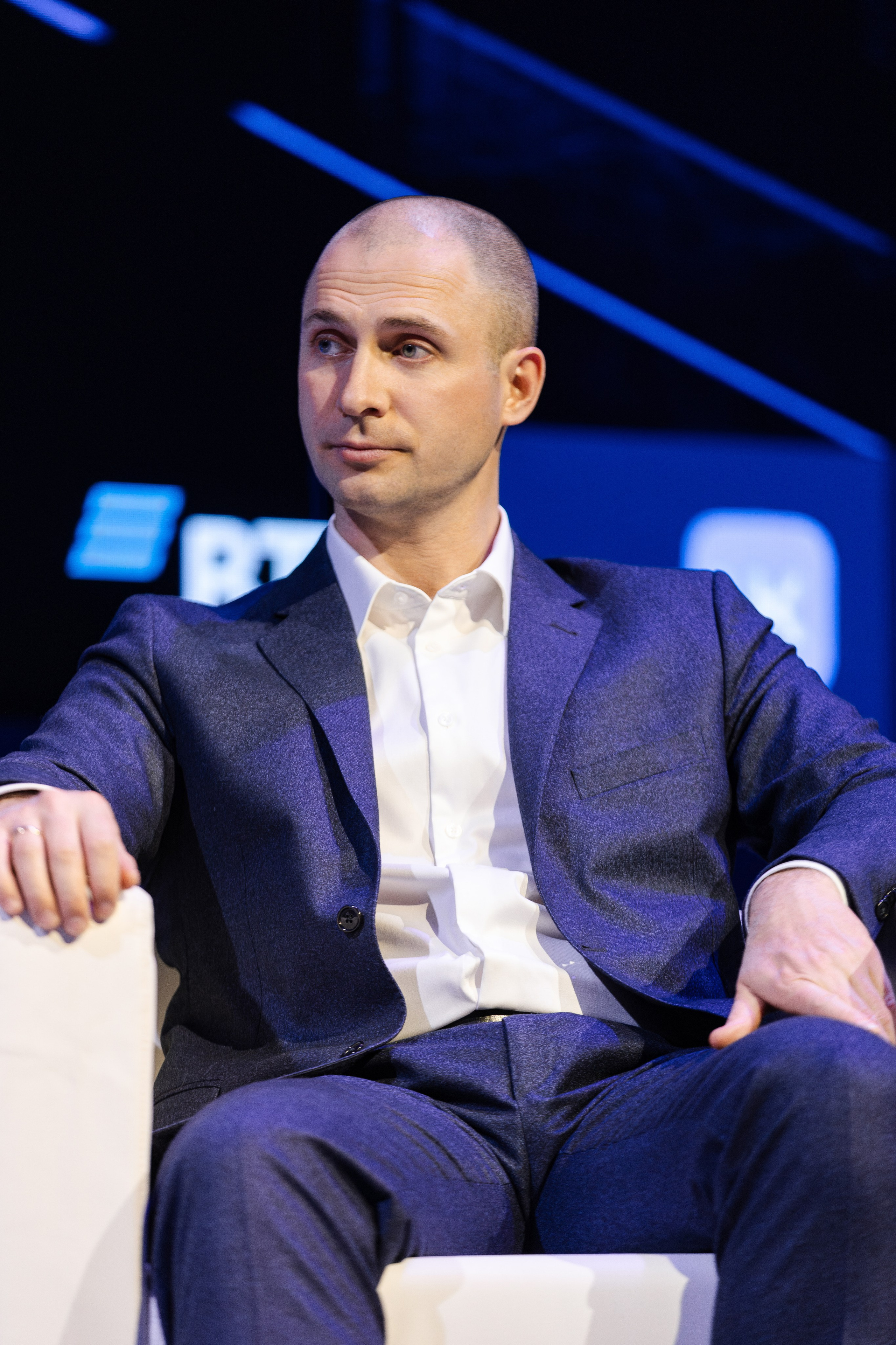 Data Fusion. Свадебный репортажный фотограф в Москве