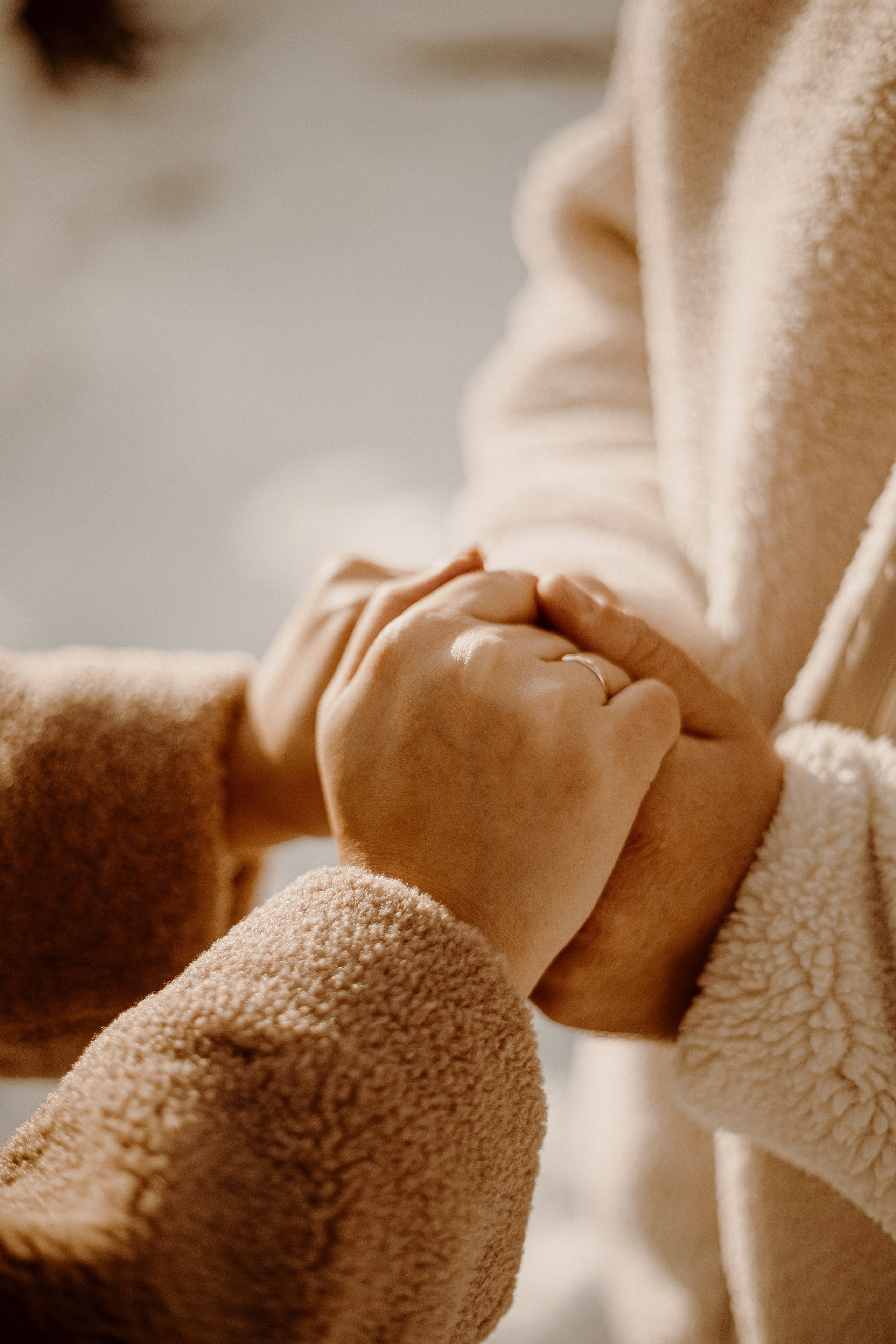 Тепло в зимнем лесу. Арт-фотограф Крис Л. в Тобольске: портрет, семейные, свадьбы