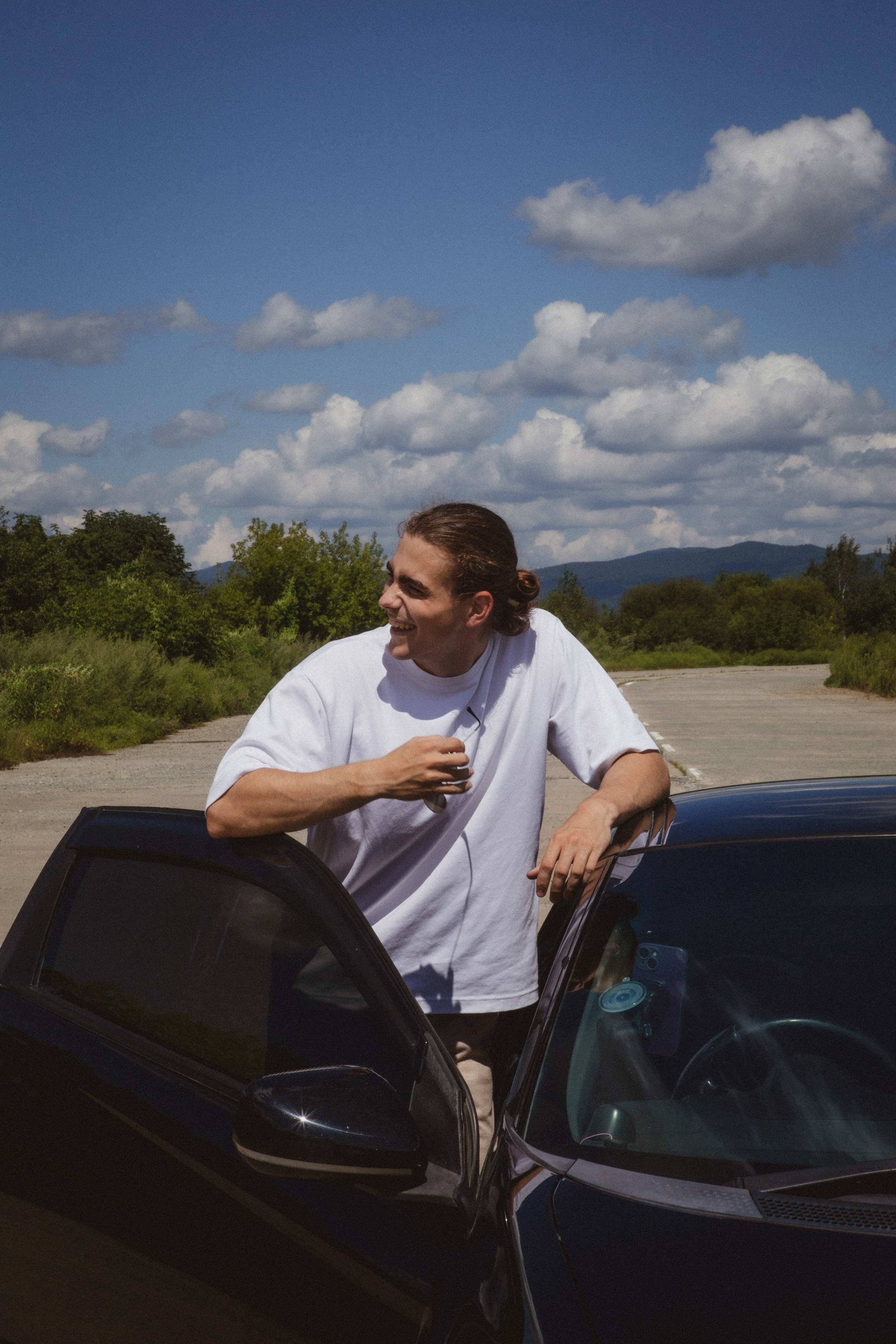Съемка с Валерой на аэродроме. Ирина Чернова — портретный фотограф и маркетолог из Владивостока
