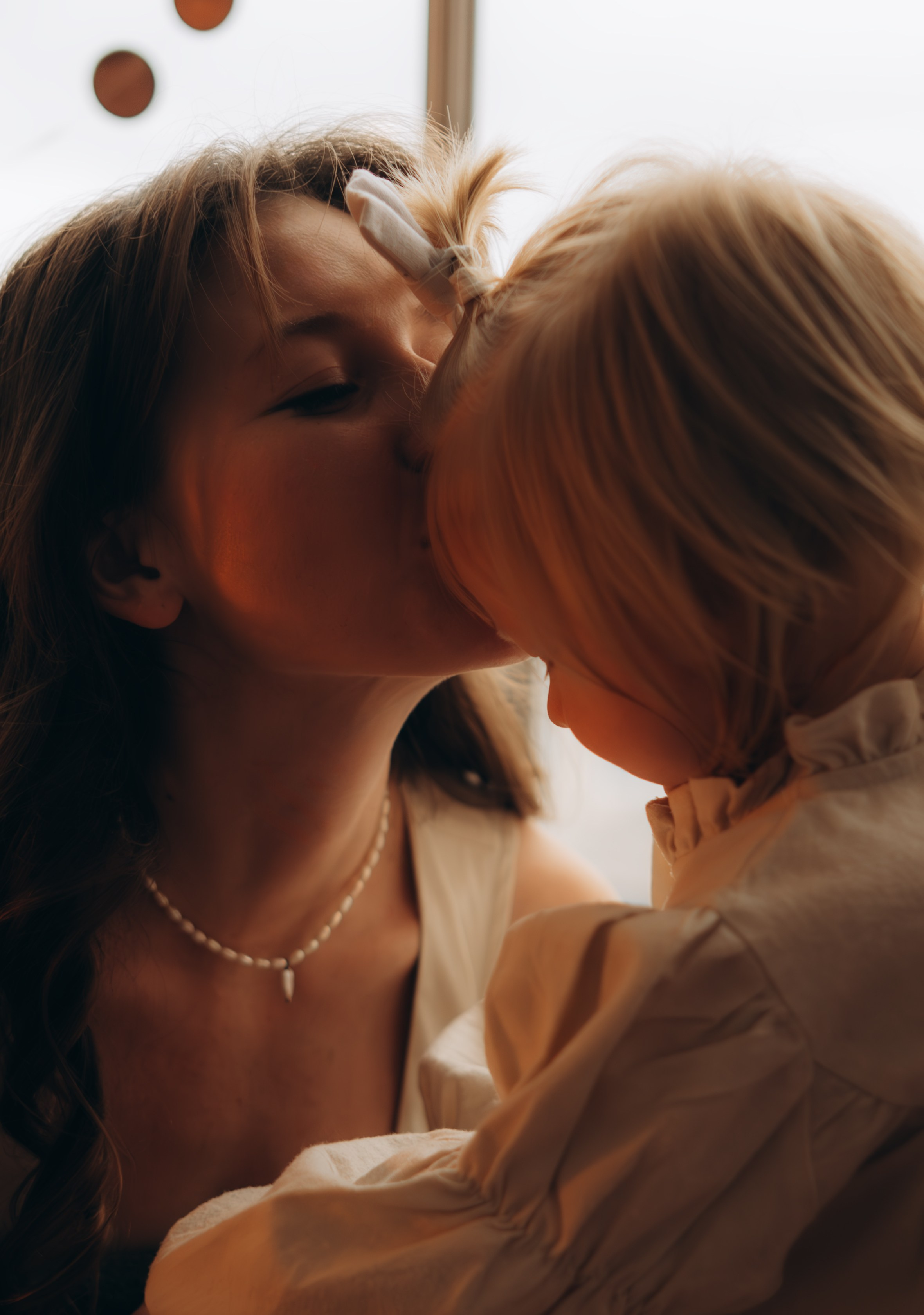 Василиса и Наташа. Семейный фотограф в Москве и Московской области Александра Раизина