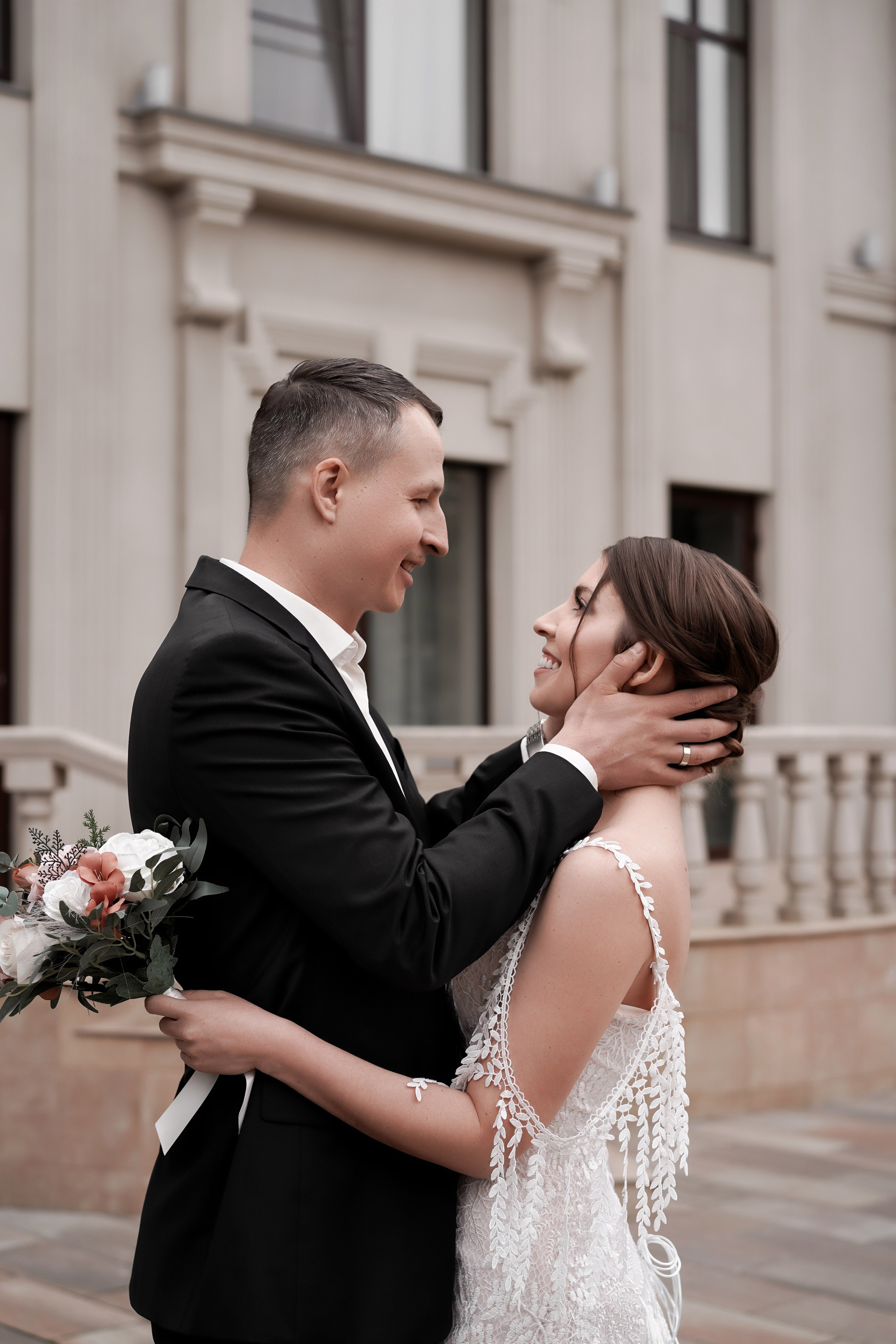 Свадебная фотосессия в Графском парке. Ростов-на-Дону. Свадебный фотограф в Ростове-на-Дону. Таинство Крещения и Венчания, семейные фотосессии. Алёна Чёботова