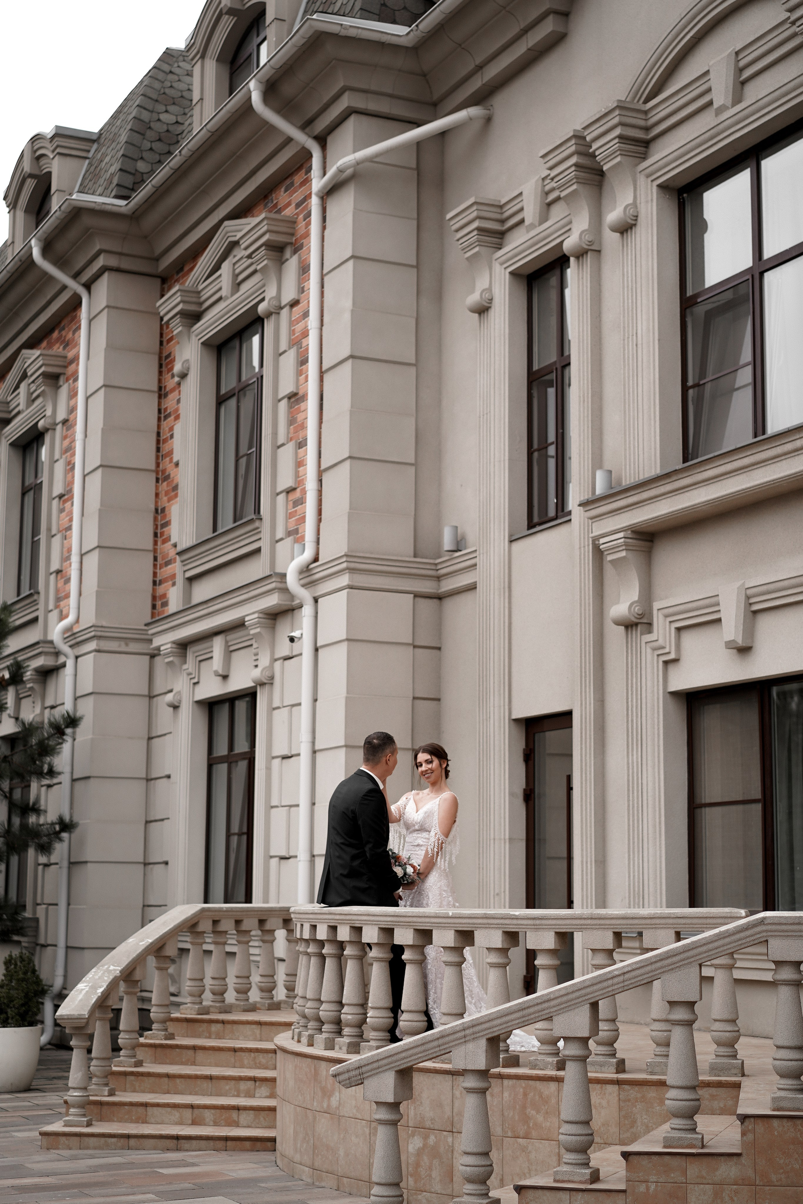 Свадебная фотосессия в Графском парке. Ростов-на-Дону. Свадебный фотограф в Ростове-на-Дону. Таинство Крещения и Венчания, семейные фотосессии. Алёна Чёботова