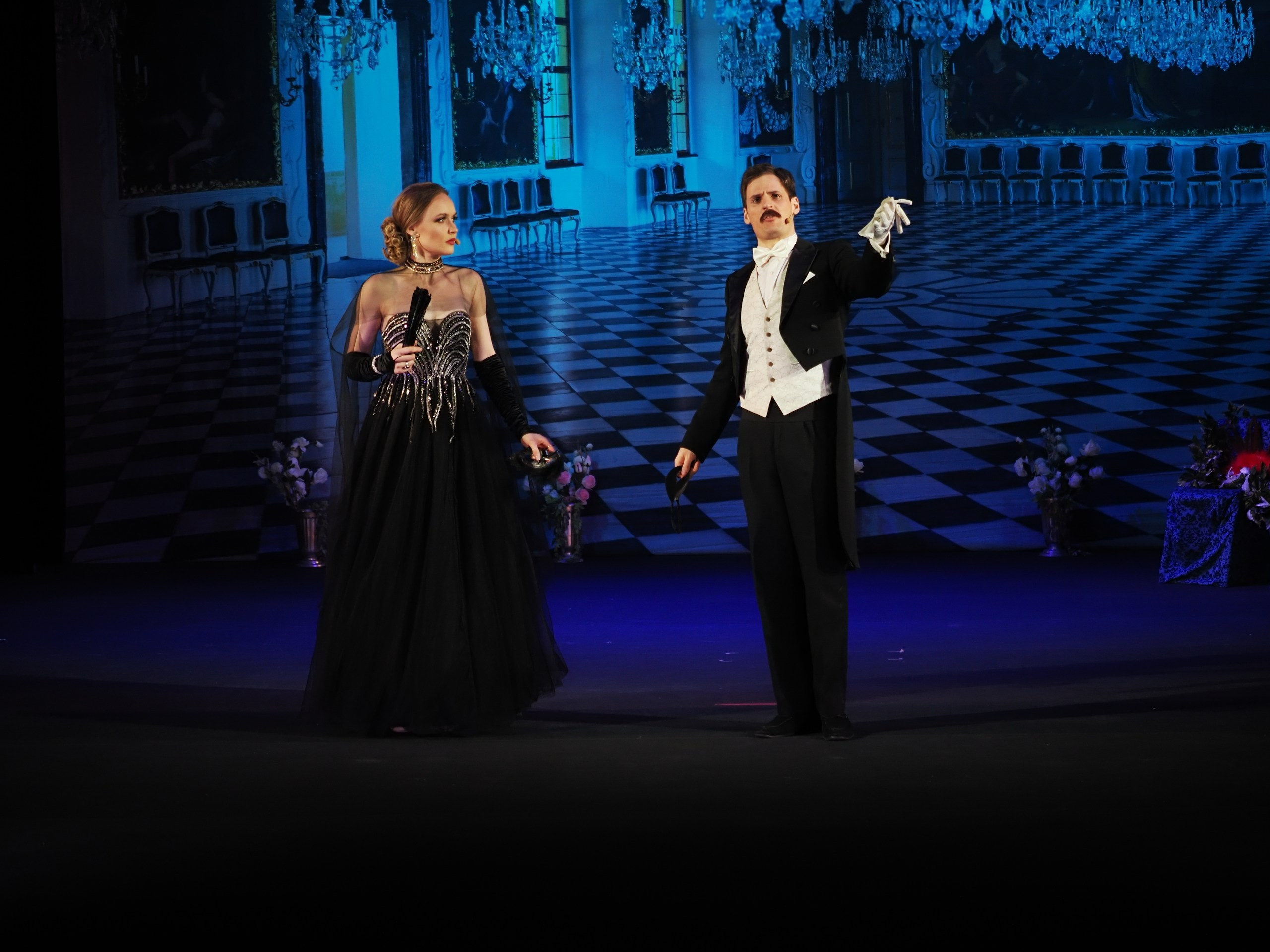 «БУФФ-ПАРАДИЗ» Летучая мышь (в Нск). Портретный и спортивный фотограф в Новосибирске и Твери Кононов Алексей