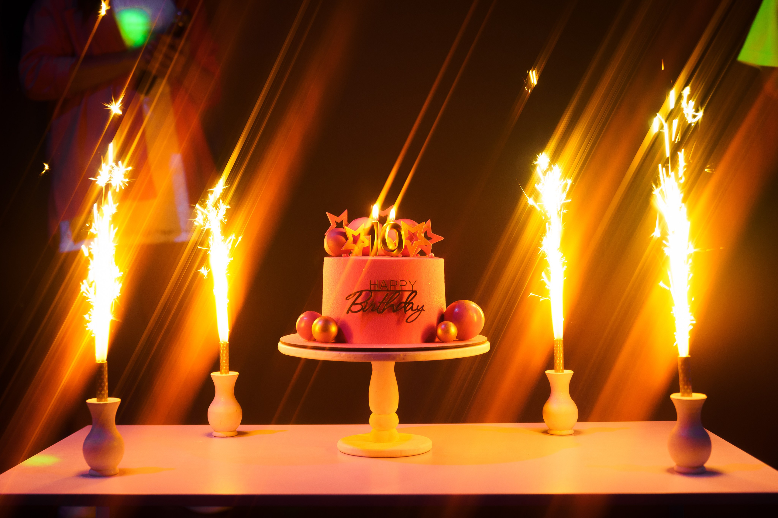 Дни Рождения в Labirint. Детский и семейный фотограф в Красноярске Настя Ярош