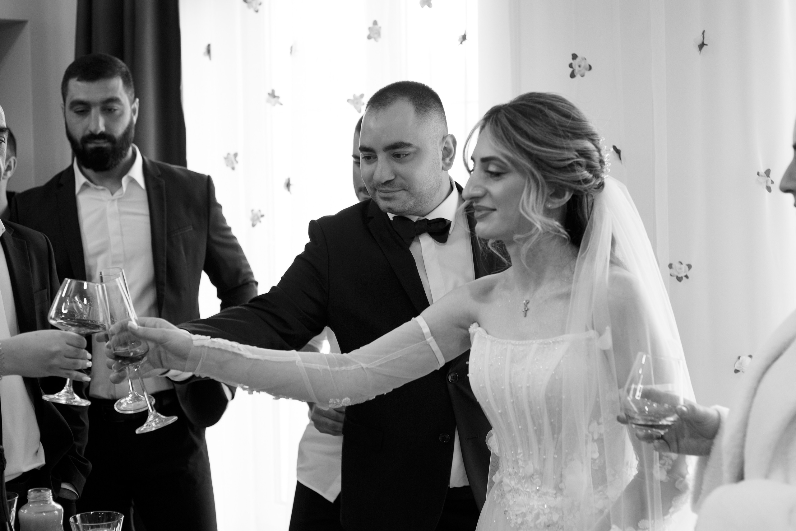 Артём Мэри Свадьба. Գլխավոր