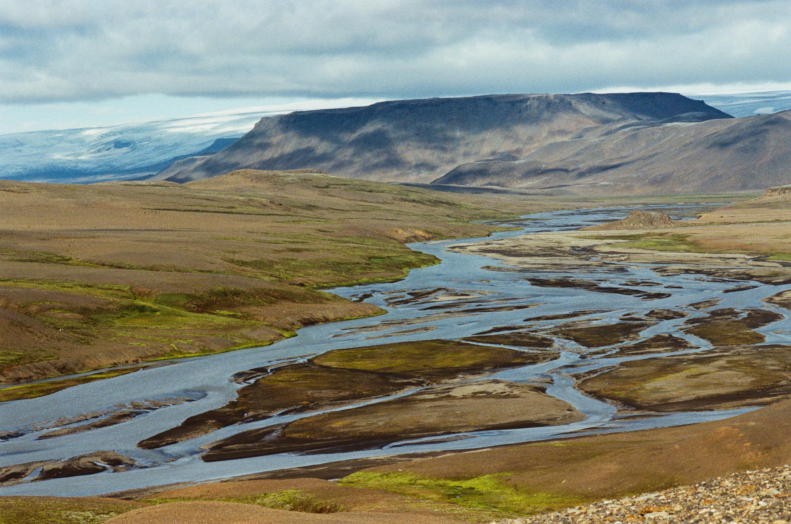 Visitor // iceland, f347. EVER EXPOSED