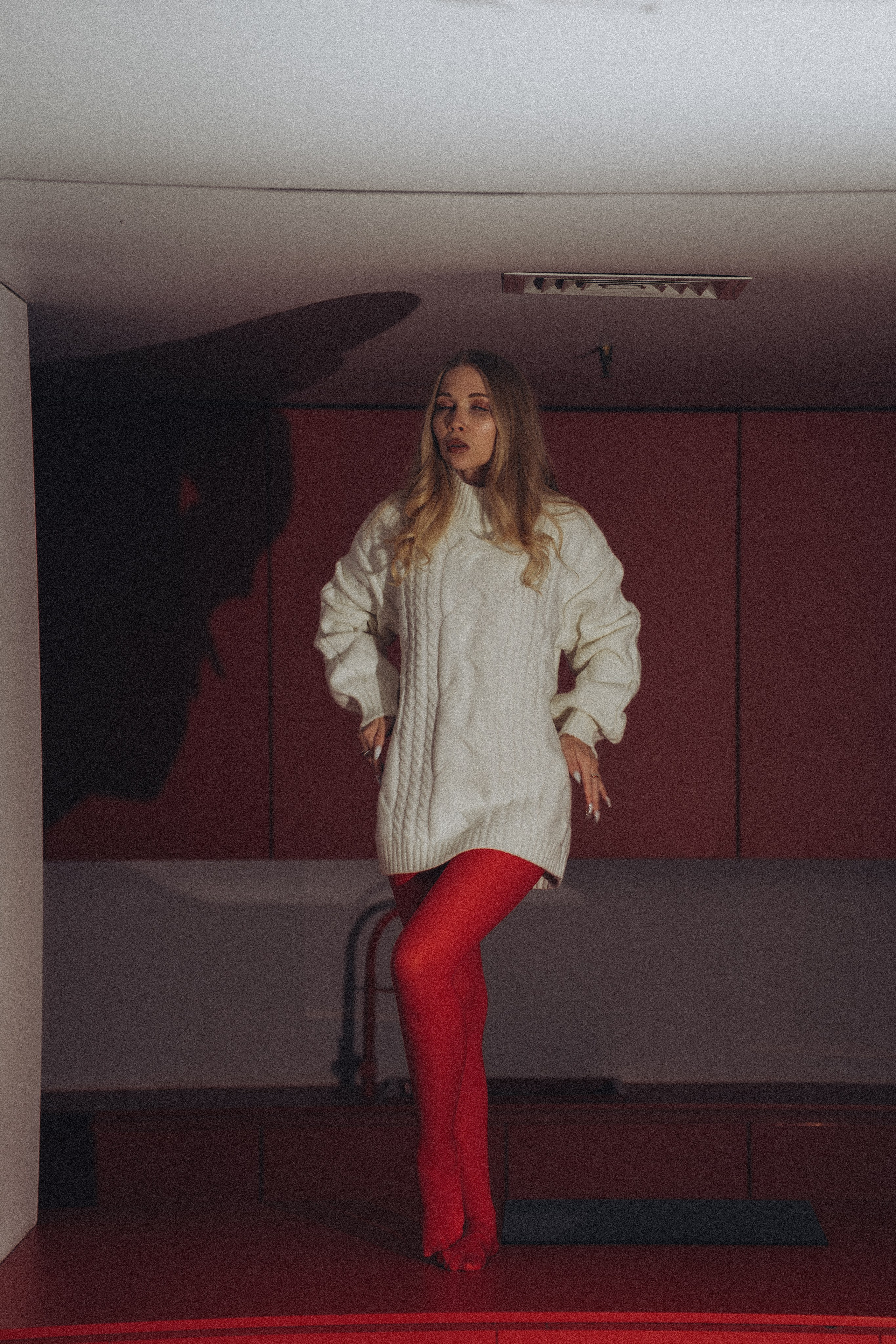 ФОТОСЕССИЯ К НОВОМУ ГОДУ В СТУДИИ С ЕЛОЧКОЙ КРАСИВЫЙ ОБРАЗ. Профессиональный фотограф, Санкт-Петербург — Виктория Богомолова