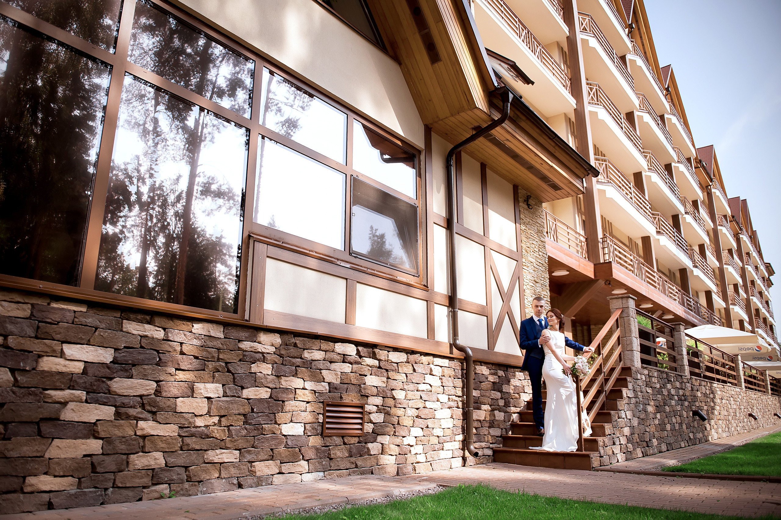 Свадьба в конгресс-отеле "Ареал".