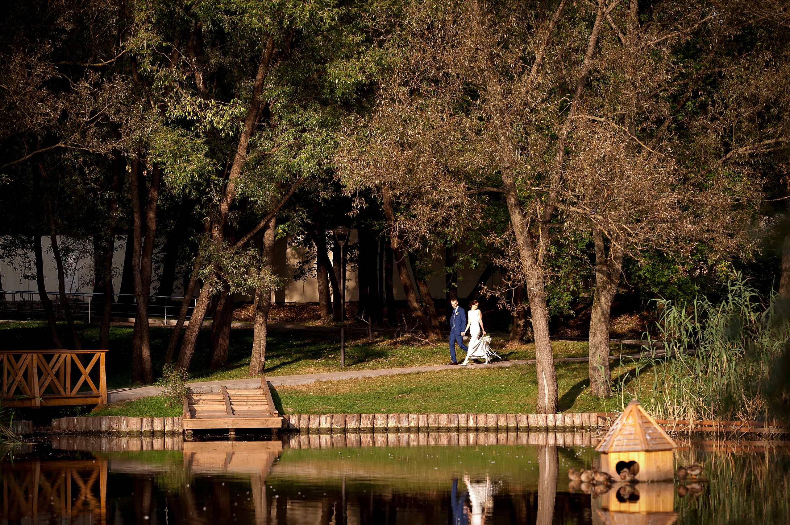 Свадебный фотограф. Парк "Сад будущего" в Москве.