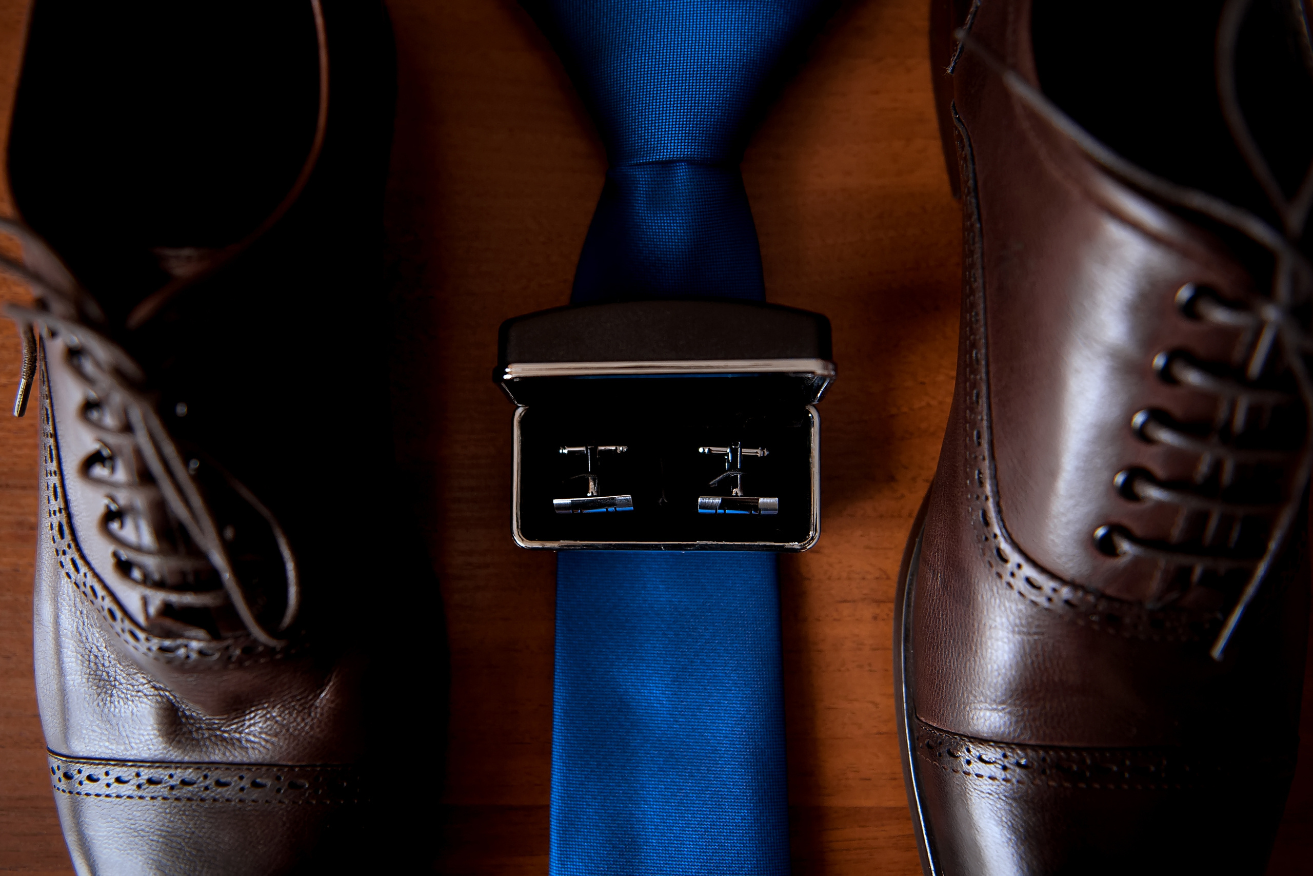 Утро невесты в Конгресс-отеле Ареал с фотосессией в парке Сад будущего. Свадебный и семейный фотограф Виктория Носачёва. Щелково, Москва и МО