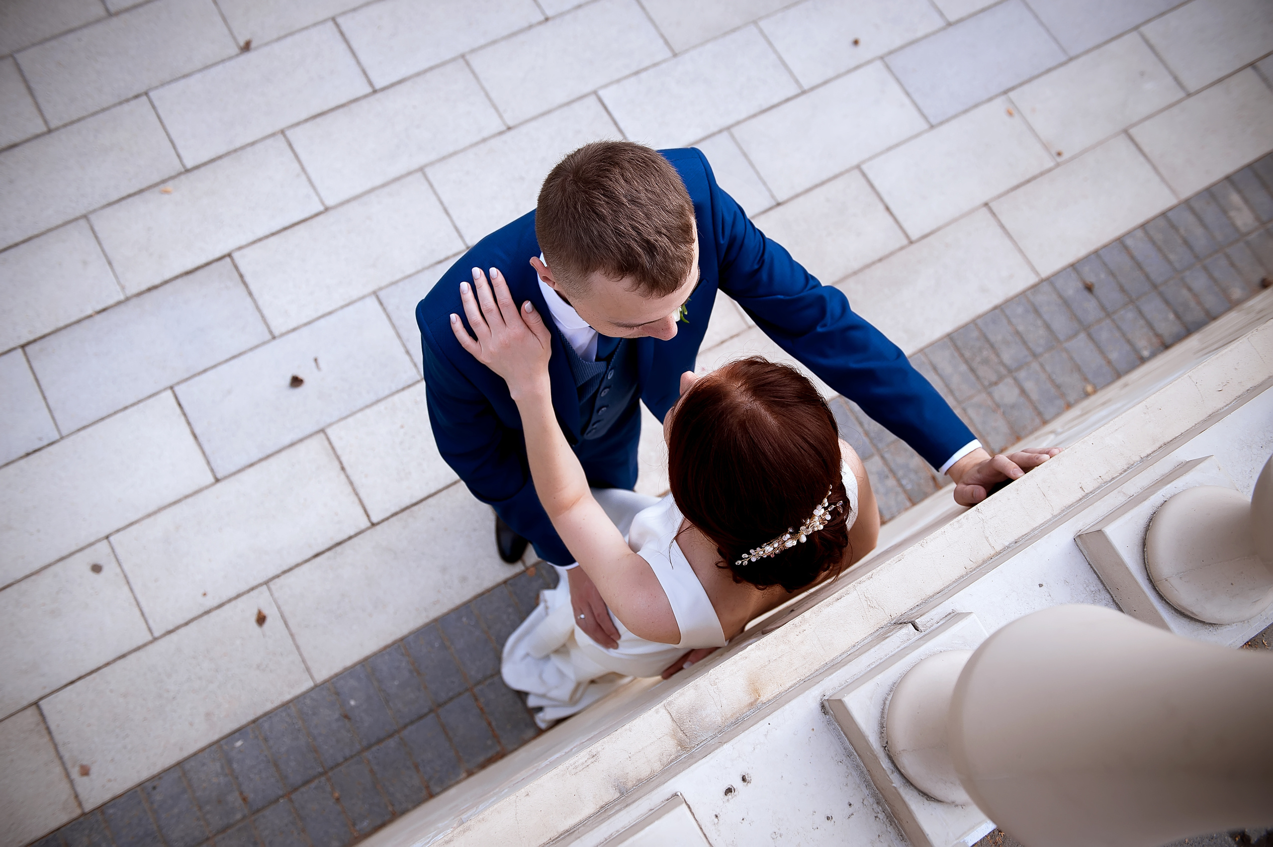 Свадебная фотосессия в парке "Сад будущего" в Москве.