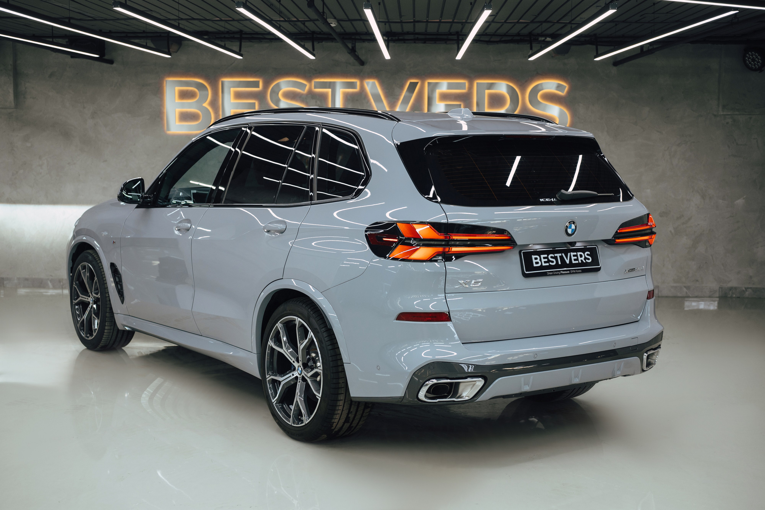 BMW X5 30d. DeLorein