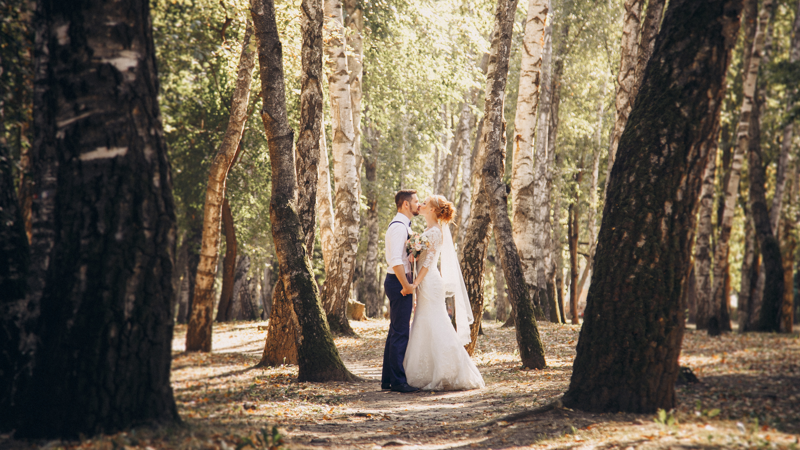 Свадебный фотограф в Краснодаре. Свадебные фотосессии. Love-story. Молодожены. Свадьба. На природе.