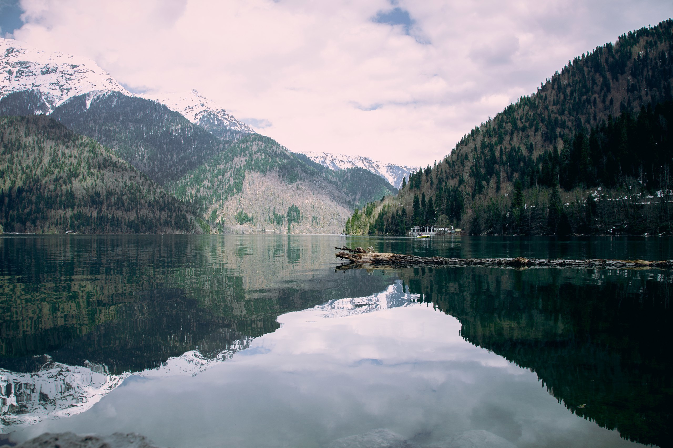 Пейзаж, природа, путешествие, воздух, красивые пейзажи прогулки,  travel-фотография, путешествующий фотограф, Абхазия, достопримечательность, озеро, горный пейзаж