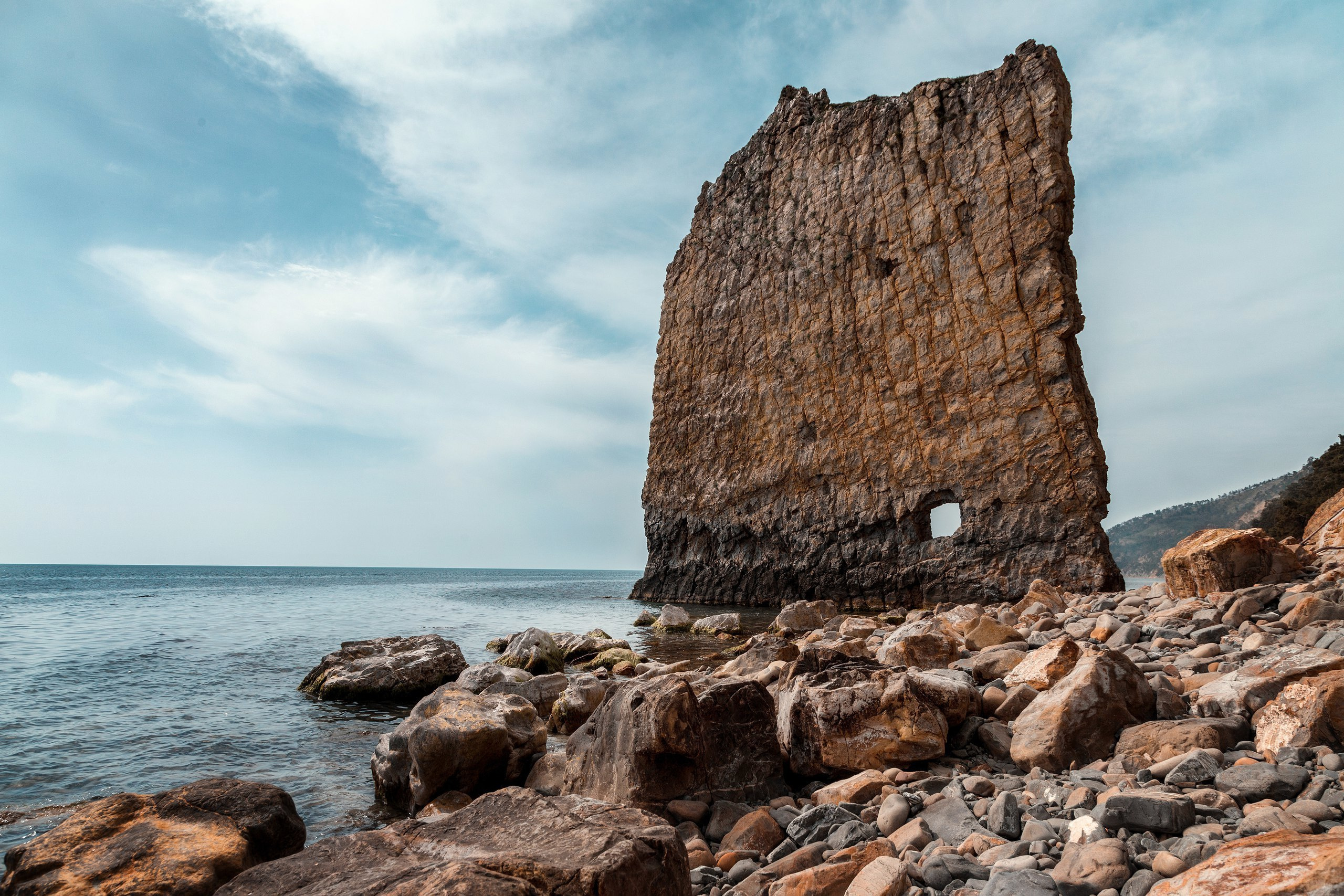 Пейзаж, природа, путешествие, воздух, красивые пейзажи прогулки,  travel-фотография, путешествующий фотограф, Россия, Геленджик, скала Парус, достопримечательность, берег черного моря