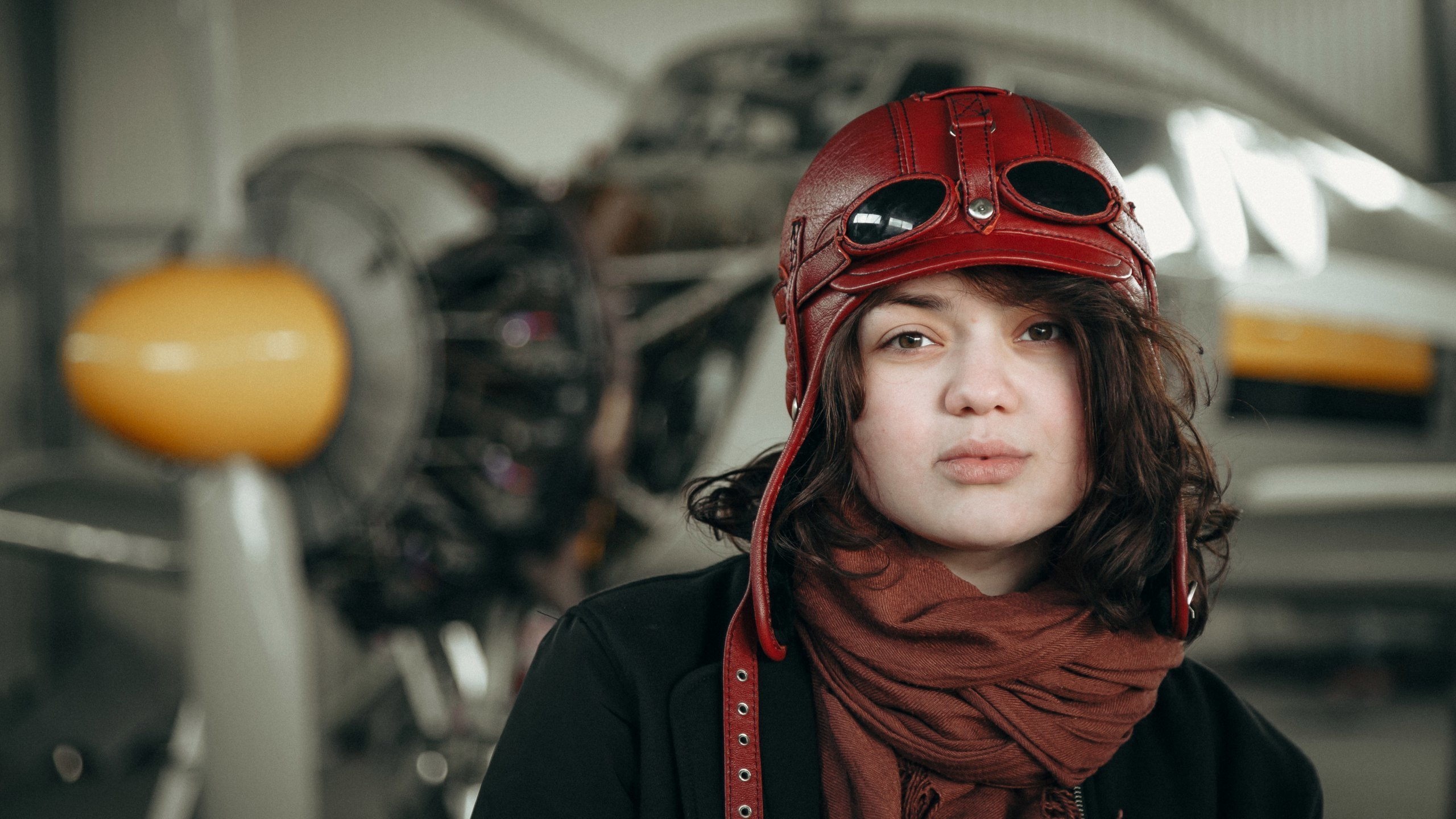 Пилотка крупным планом