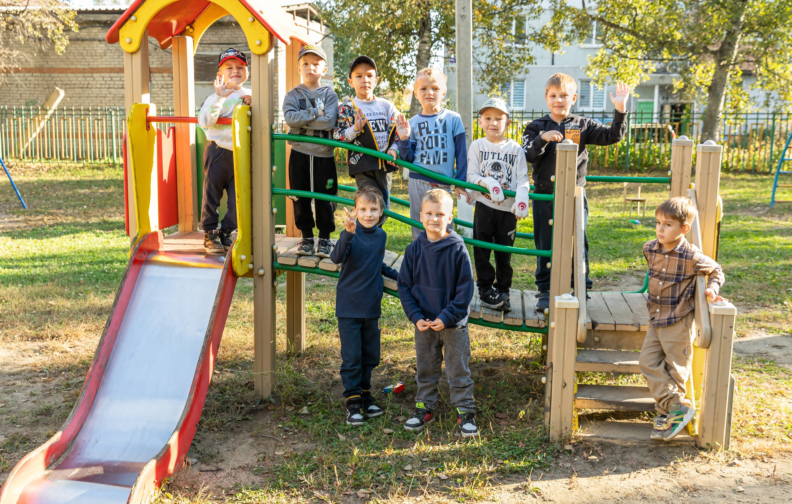 Репортажно-постановочная съемка в саду. Детский семейный фотограф в г. Находка Ольга Коваленко, фотостудия Memories