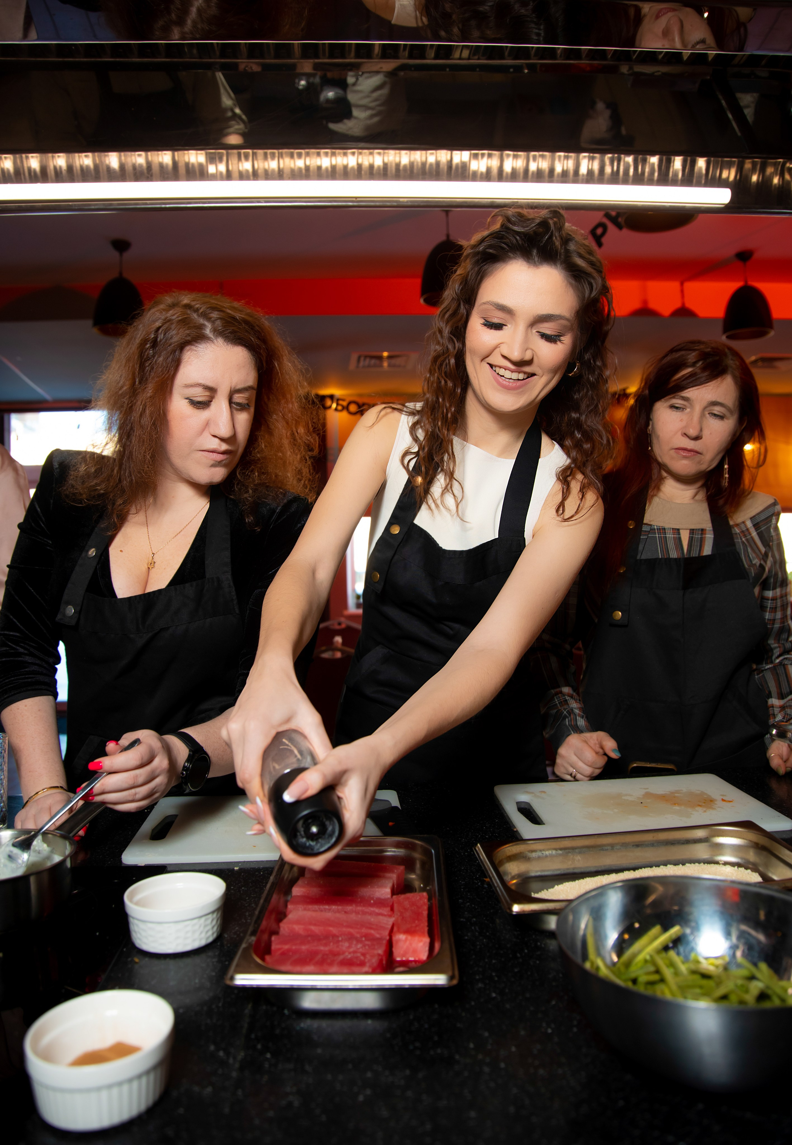 ДР в кулинарной студии. Фотограф на праздник, корпоратив, День Рождения и Юбилей в г. Санкт-Петербурге Алексей Анкушев