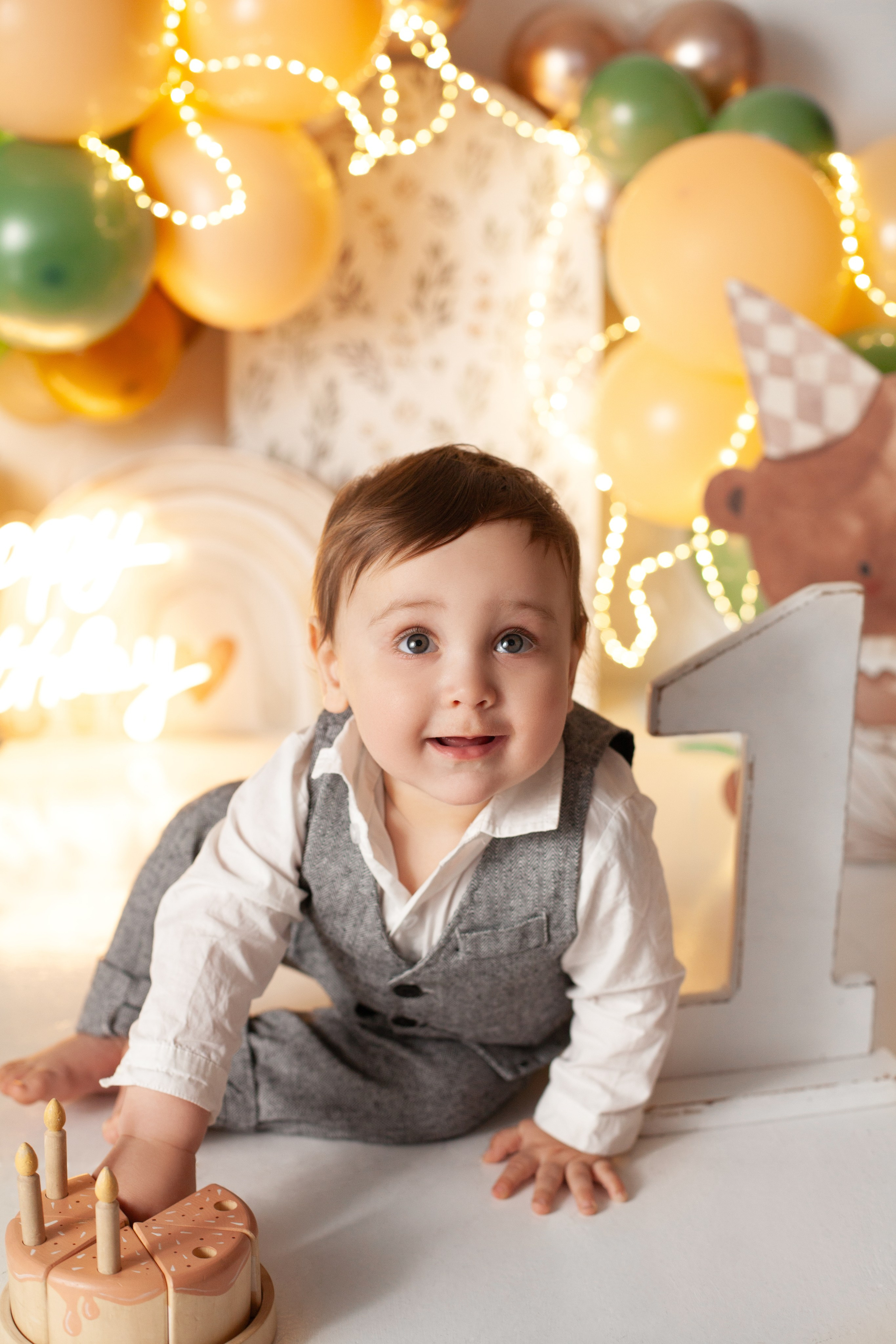 Годовасие. Фотограф Новорождённых и детский фотограф в Санкт-Петербурге