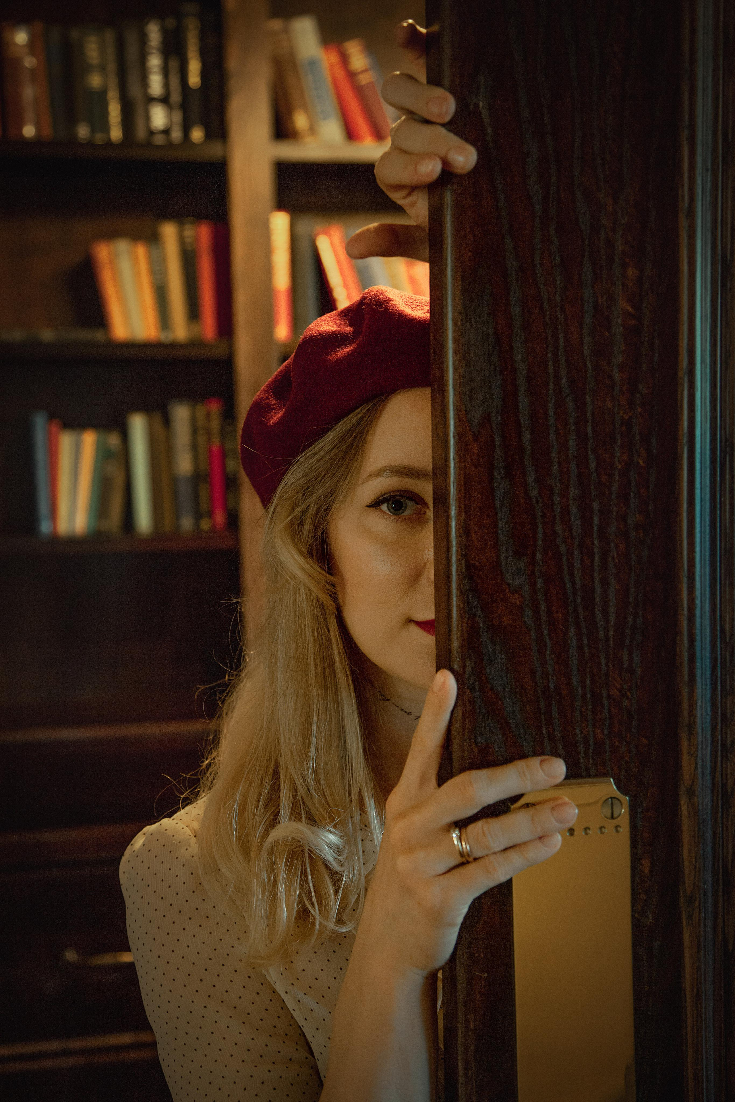 Detective story. Настя Арзуманова, фотограф