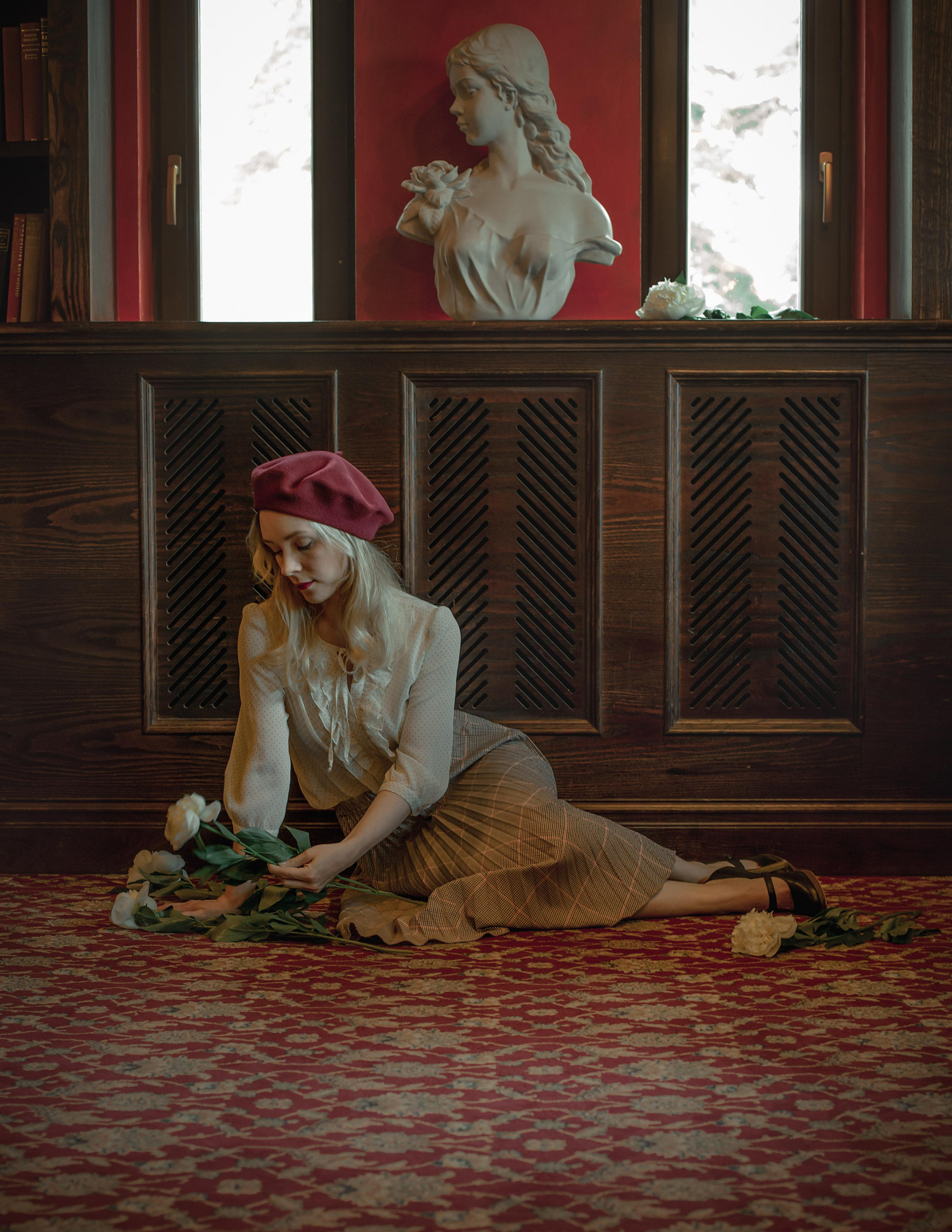 Detective story. Настя Арзуманова, фотограф