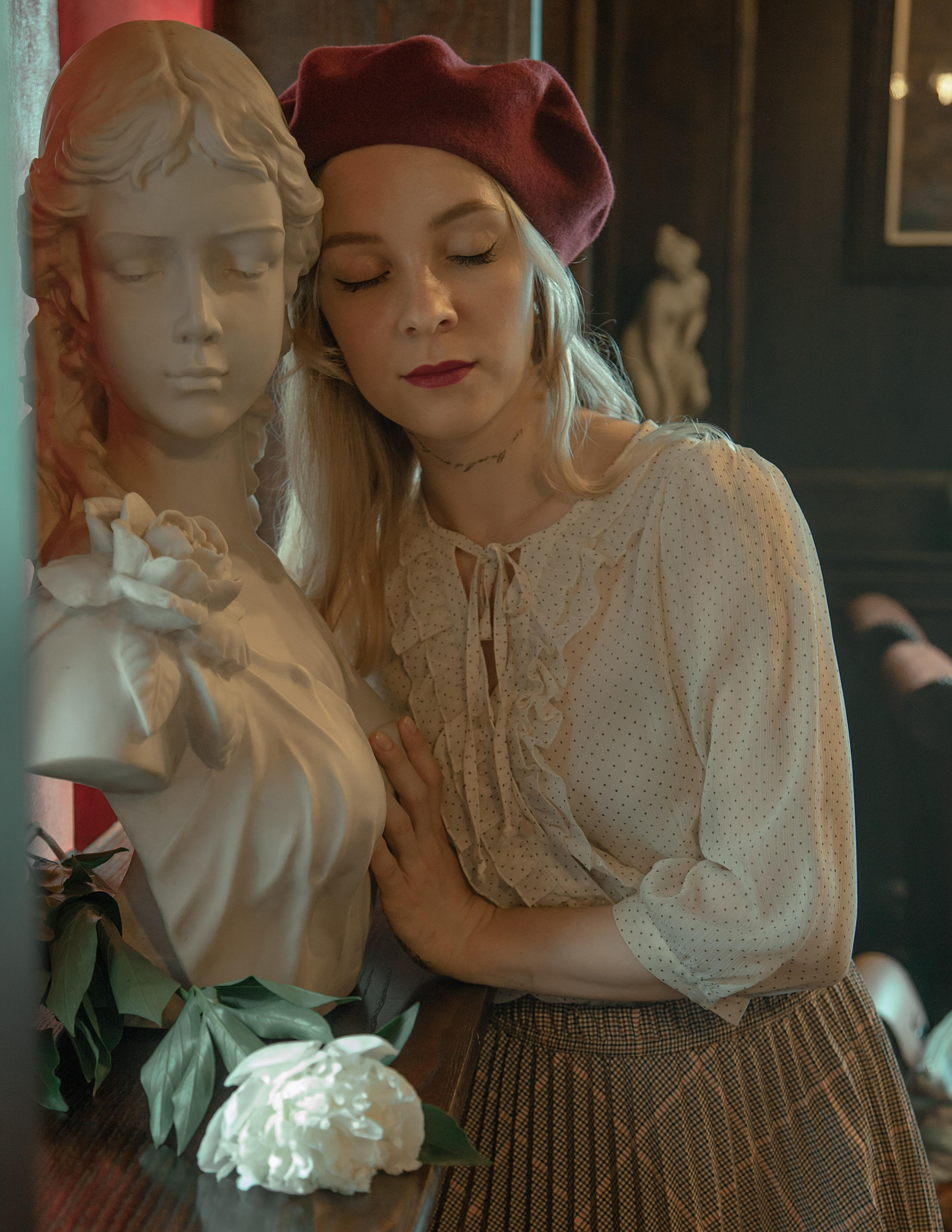 Detective story. Настя Арзуманова, фотограф