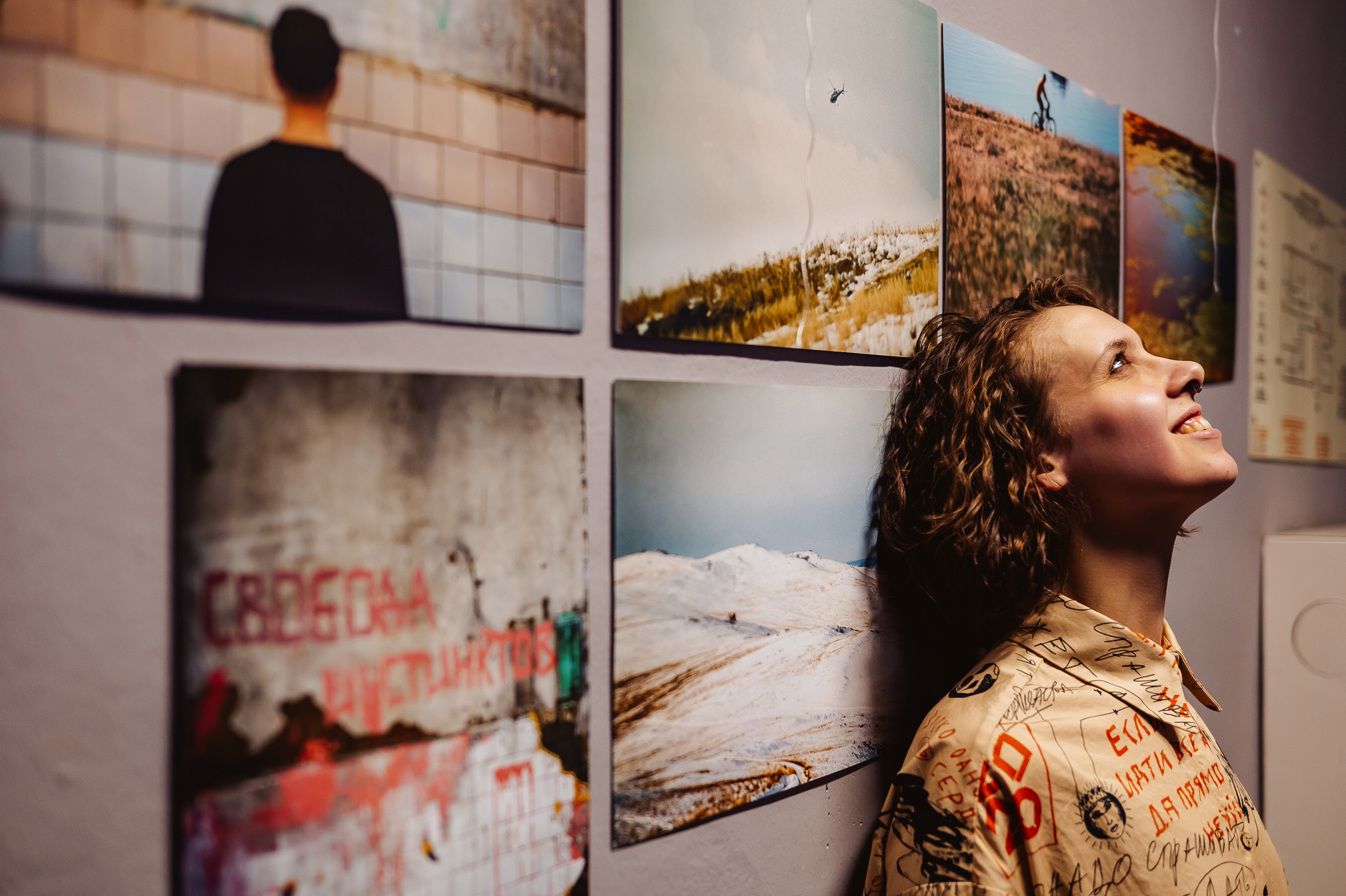 Оттепель. Открытие фотовыставки и перфоманс Елизаветы Хлызовой