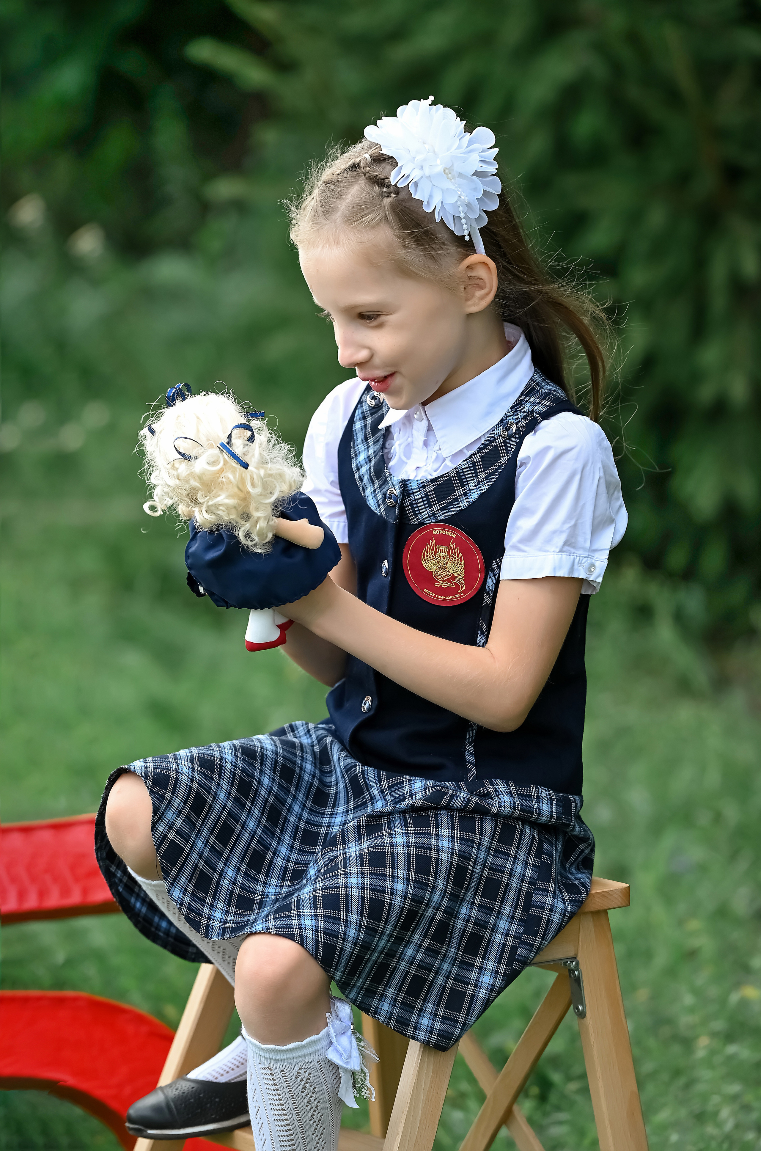 Как  тебя зовут, куколка?