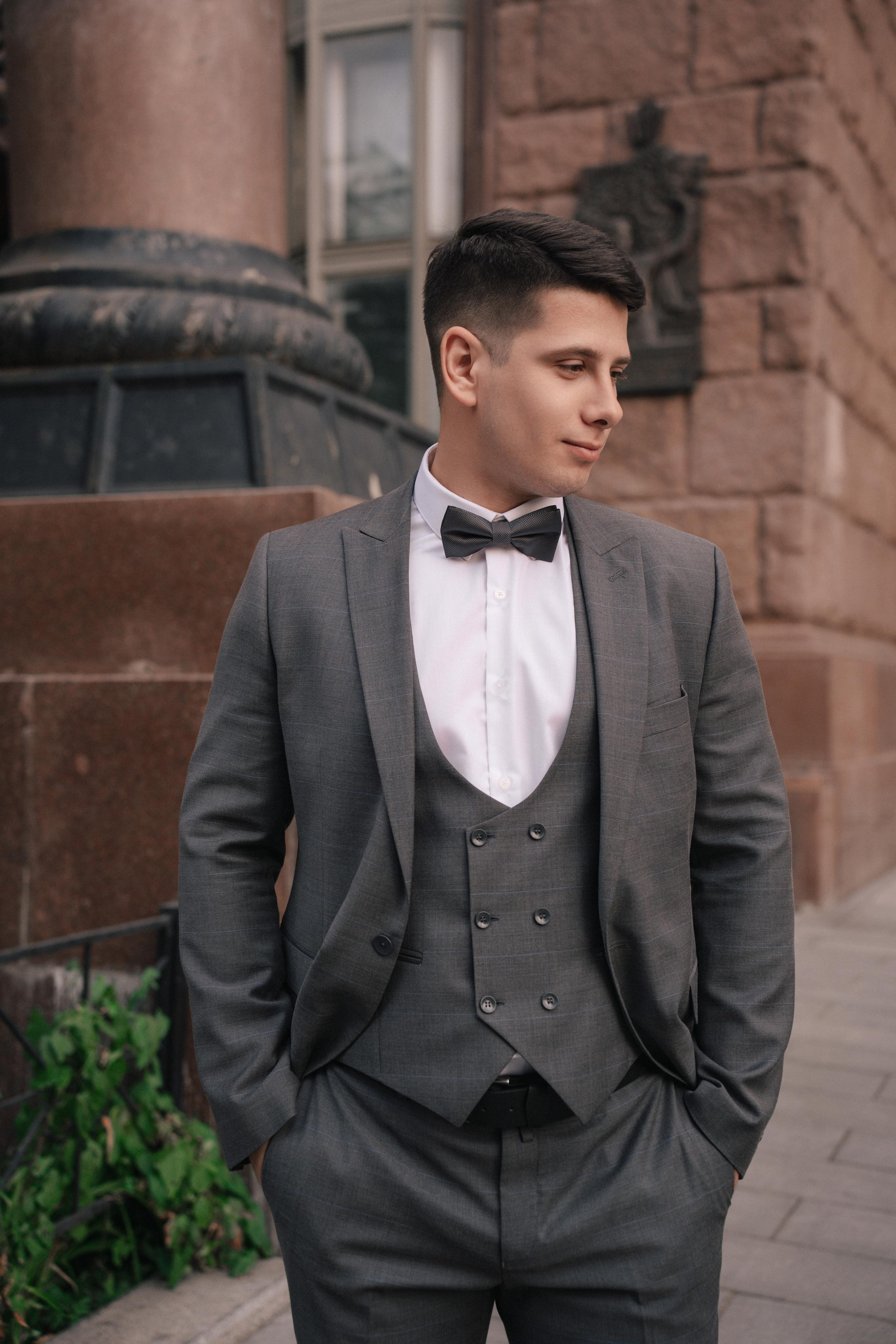 Свадебная прогулка по улочнам рядом с Высоткой на Котельнической набережной