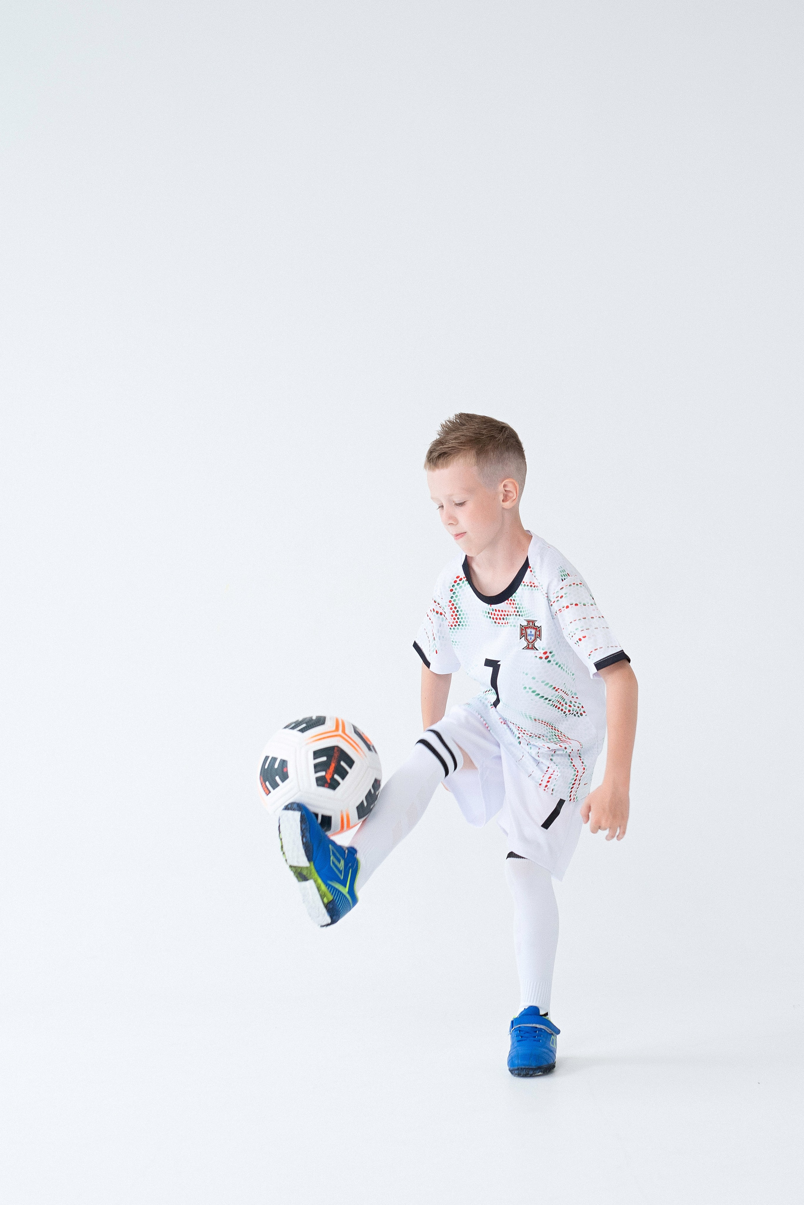 Ярику 7 лет. Детский и семейный фотограф в Сургуте и Нефтеюганске Анна Старцева