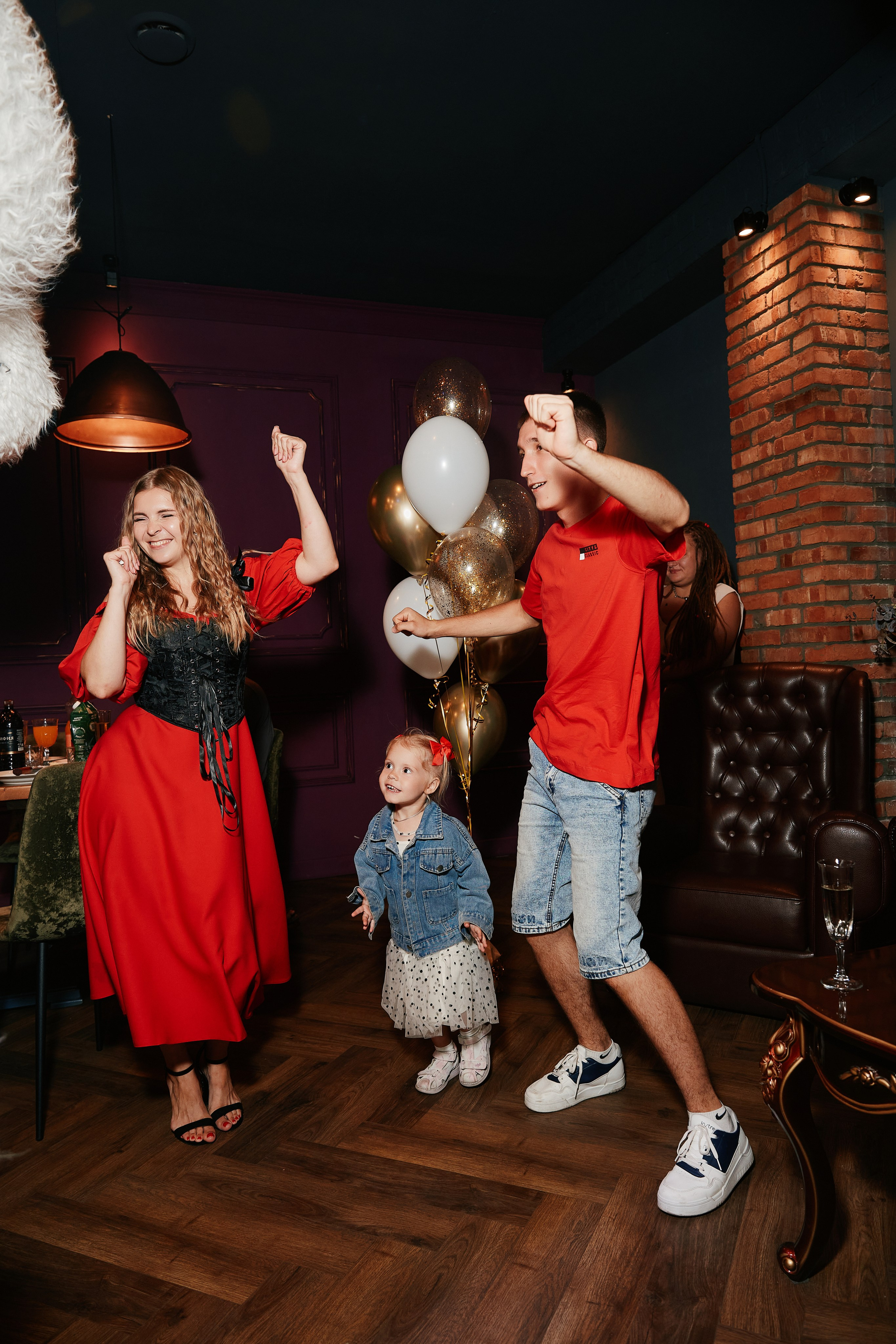 HOLIDAY IN AVRORA ROOM 22.08. Свадебный репортажный фотограф краснодар максим дремов дрёмов фотосессия студия цена