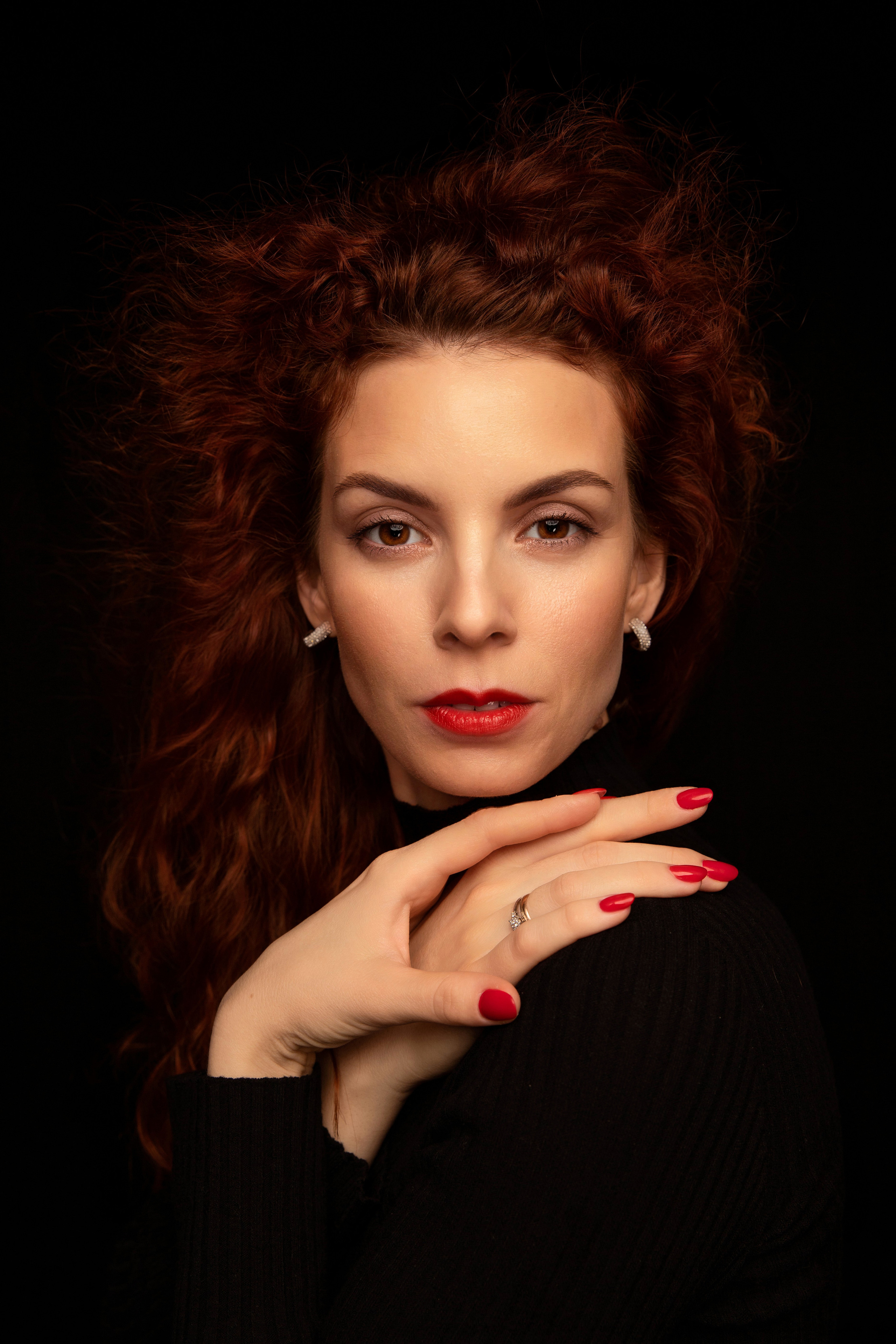 Портрет на чёрном. Семейный фотограф в Санкт-Петербурге Алиса Мохова