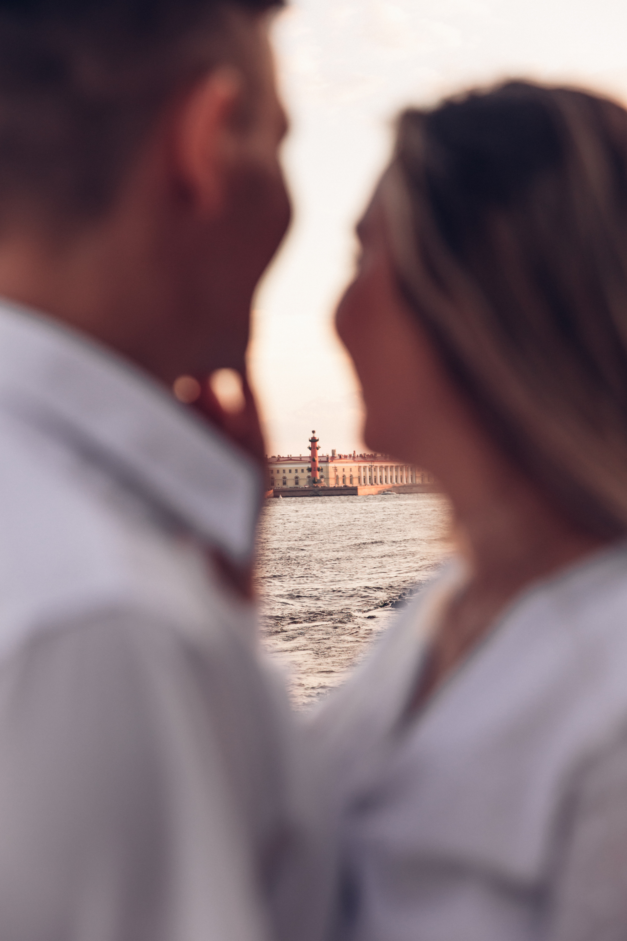 Ксюша и Денис, Петропавловская крепость. Семейный фотограф в Санкт-Петербурге Алиса Мохова