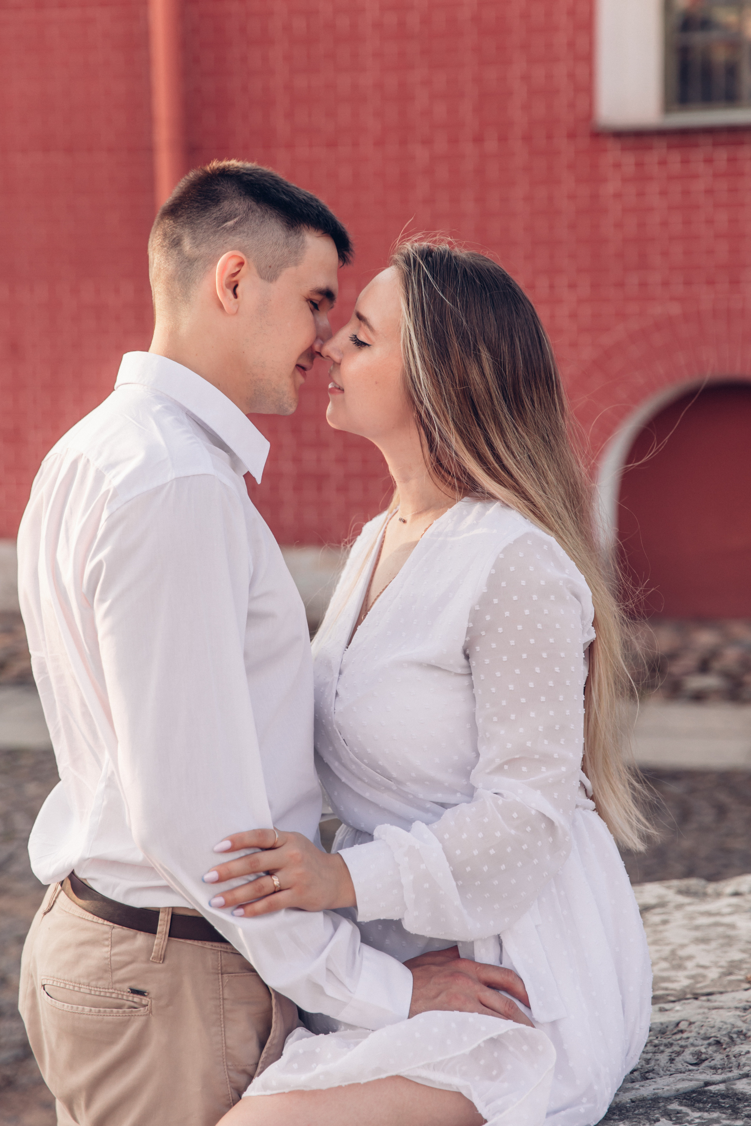 Ксюша и Денис, Петропавловская крепость. Семейный фотограф в Санкт-Петербурге Алиса Мохова