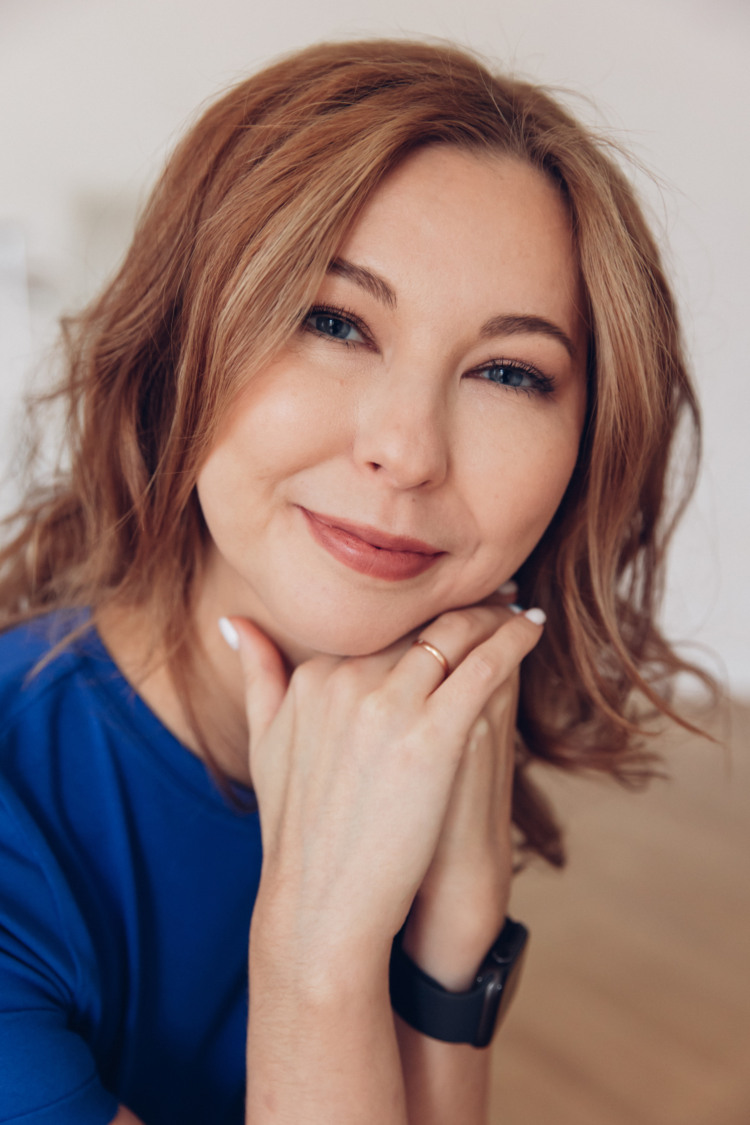 Ирина Матухова, таргетолог. Семейный фотограф в Санкт-Петербурге Алиса Мохова