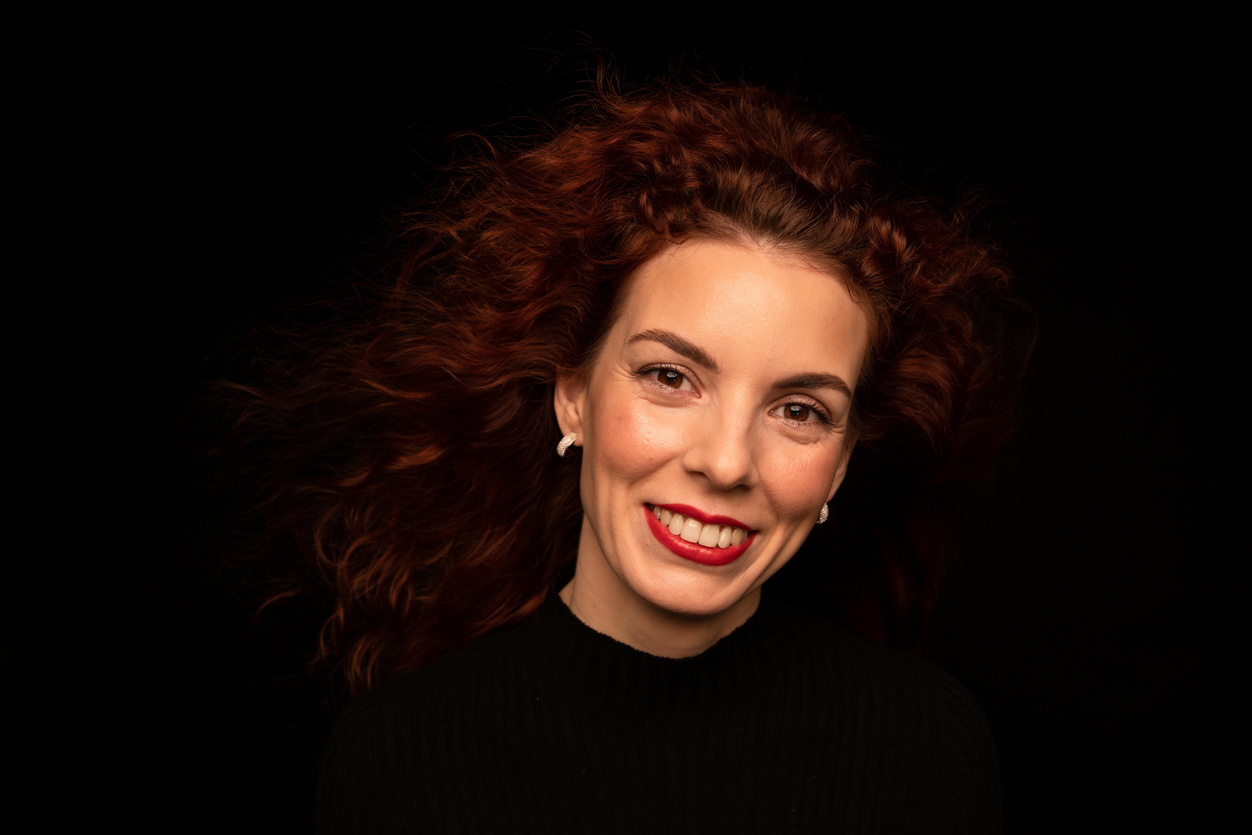 Портрет на чёрном. Семейный фотограф в Санкт-Петербурге Алиса Мохова