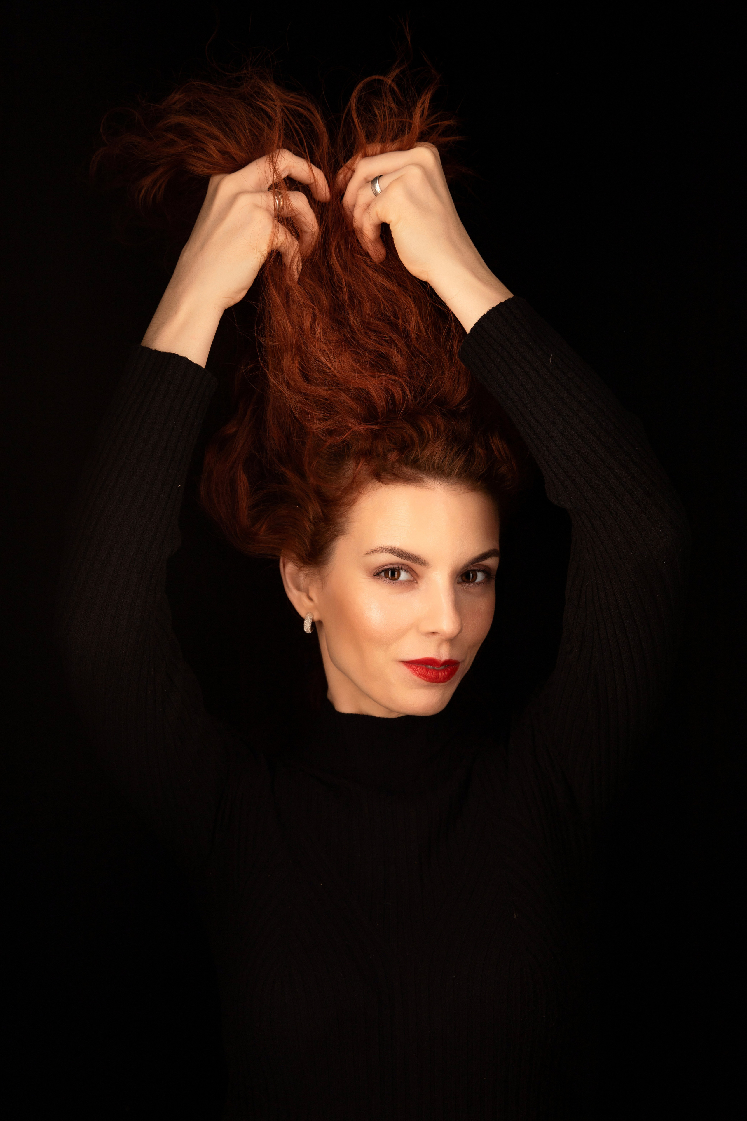 Портрет на чёрном. Семейный фотограф в Санкт-Петербурге Алиса Мохова