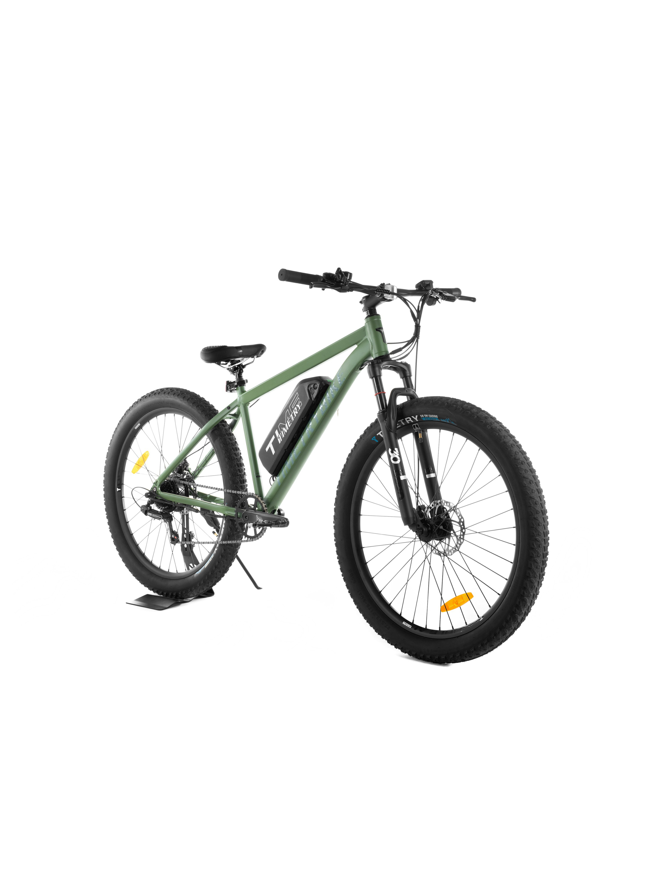 На белом фоне. Предметный и фуд фотограф в г. Белгород