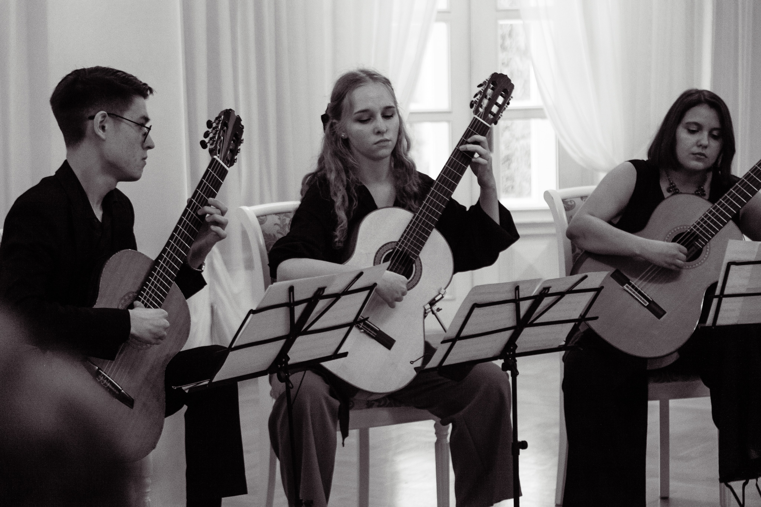 Концерт класса гитары. 12.06.25. Профессиональное фото в Казани: от идеи до результата. Фотограф Яна Мур