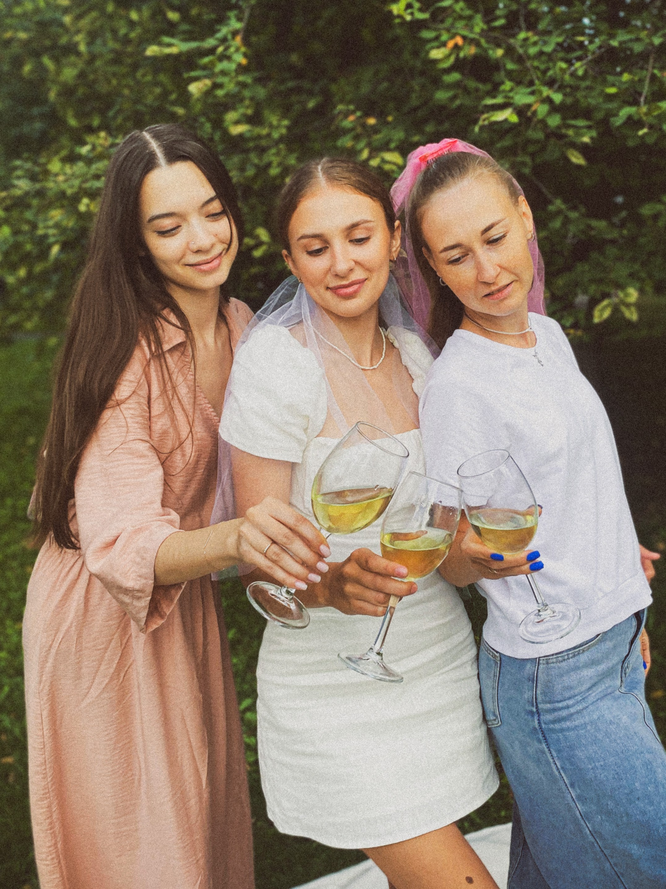 Девичник в парке Чёрное озеро. Чувственный мобильный фотограф в Казани и Сочи Дьяченко Дарья