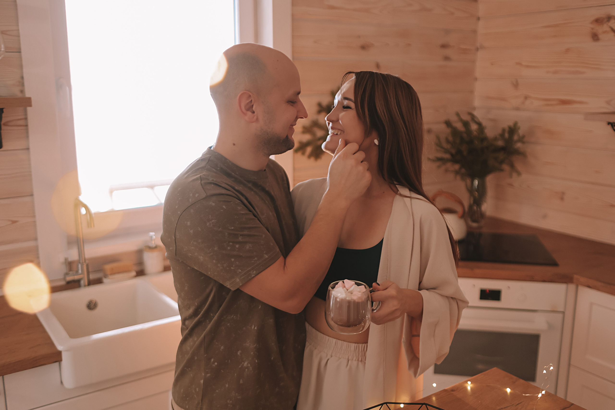 Домашняя. Семейный фотограф Тюмень, фотограф на роды Салмина Мария